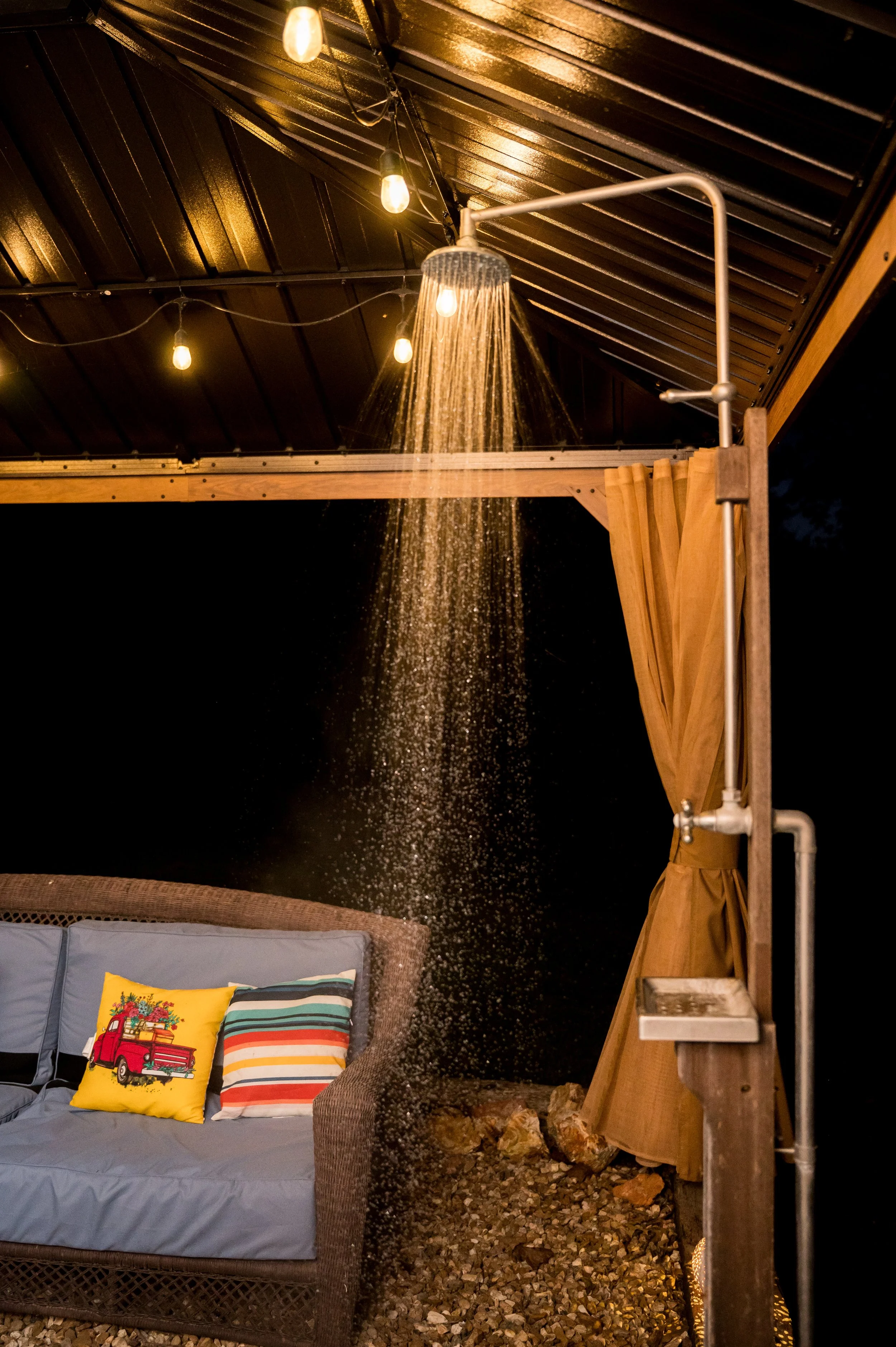 Scott_CabinAirbnb_Oct_25-50.jpg