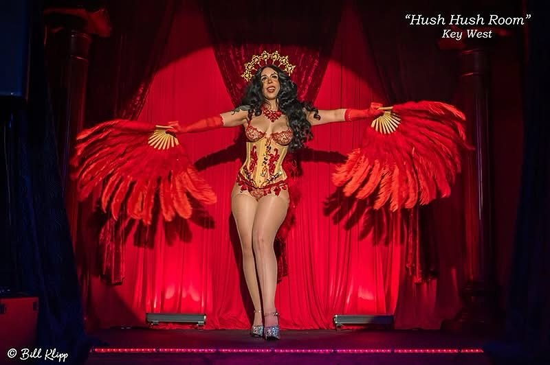 she’s the heart on our sleeve β€οΈ‍π₯ Sofia Luna @sofialunamiami will grace the stage again in our upcoming fundraiser THE HEARTBREAKERS BALL on SUNDAY FEB 23 - ποΈ in our bio
πΈ @wmklipp