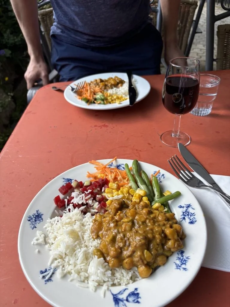 Repas_Dahl_Relais d'Arpette_Tour du Mont-Blanc.jpg