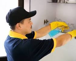 Man doing deep cleaning