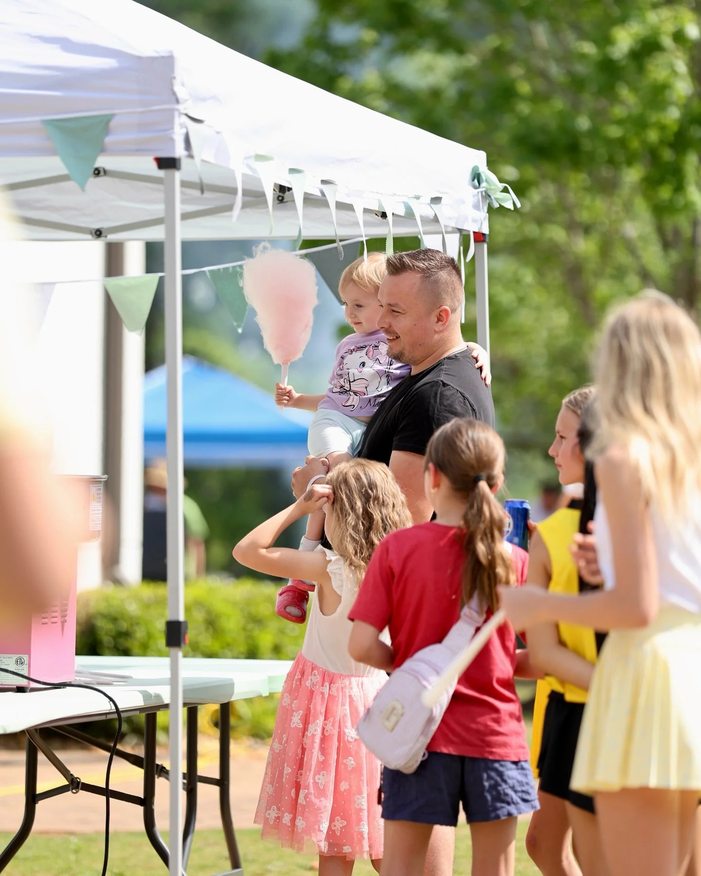 Cookout 2026 🙌

Such an awesome team that helped make this all happen and huge thanks to @cherokeegasheriff and @cherokeecountyfire for joining us!