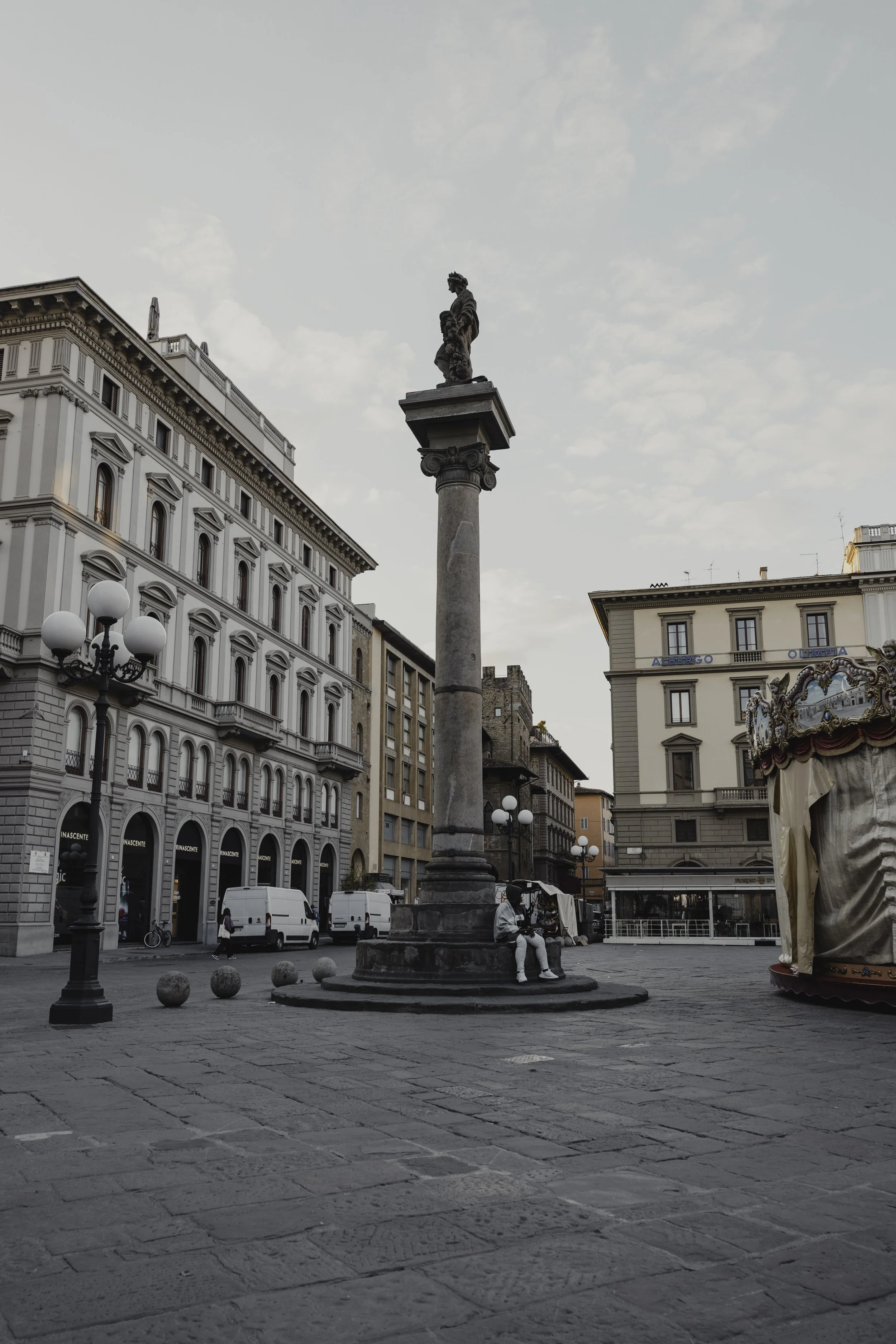 25-10-13 MILAN TO GENEVA FAMILY TRIP DAMON SHARE FINALS -42.jpg