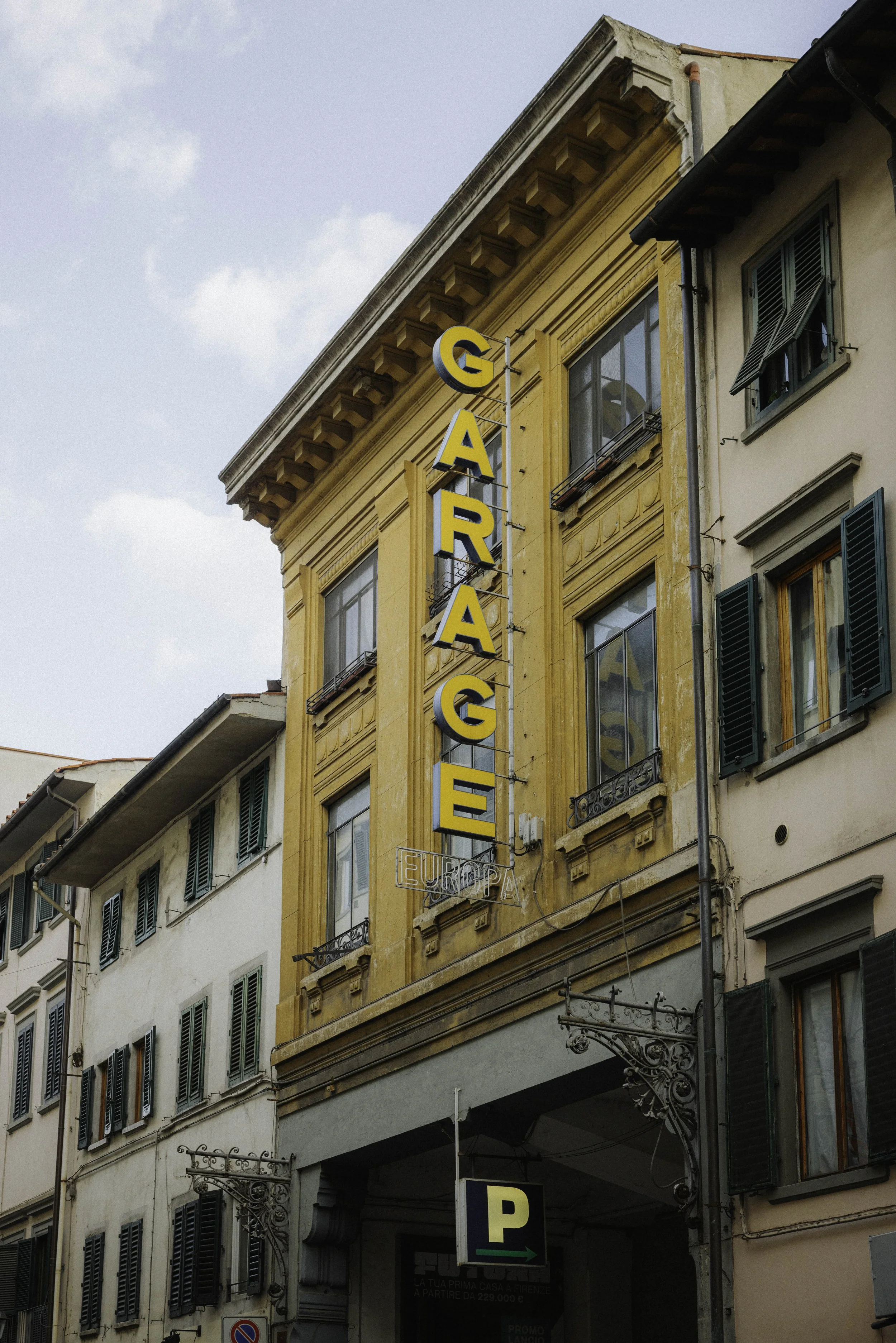 25-10-13 MILAN TO GENEVA FAMILY TRIP DAMON SHARE FINALS -27.jpg