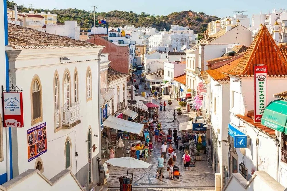 Another new Spring 2027 RETREAT! 
ALGARVE, PORTUGAL 🇵🇹 

the experience
Join Kacy for a week on Portugal&rsquo;s untouched Atlantic coast. The week will be filled with yogic philosophy alongside practices such as pranayam, asana, meditation and mor