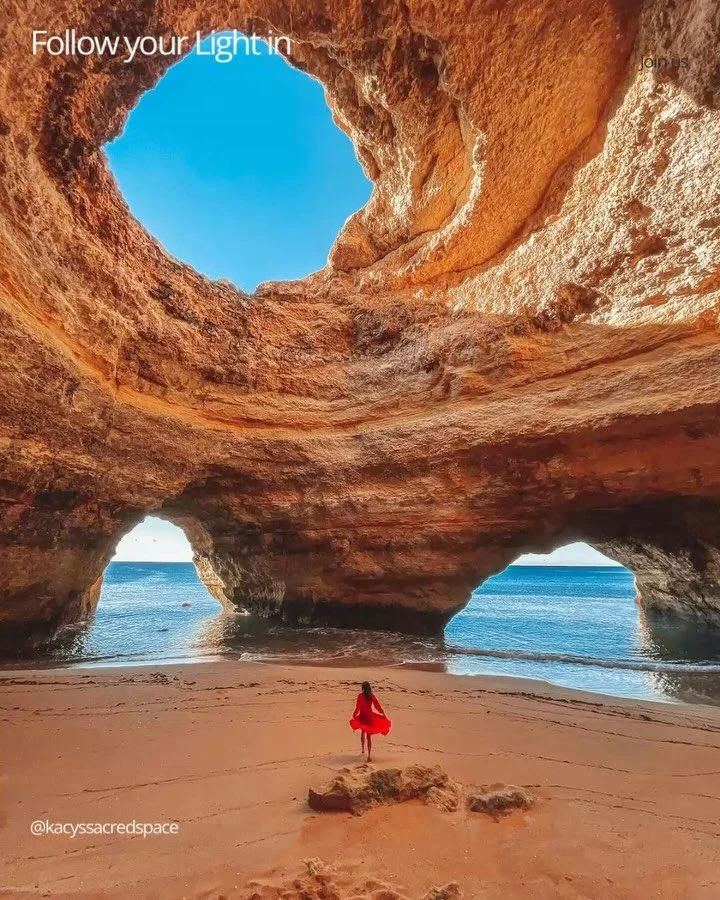 If you&rsquo;ve been holding it all together.. 

🙋🏼&zwj;♀️

Let me hold a space for YOU. 
A space to surrender, nourish your body, walk the beach, come home to a made bed and fluffed pillows, not think about planning or doing but just BEING 🫶🏼

A