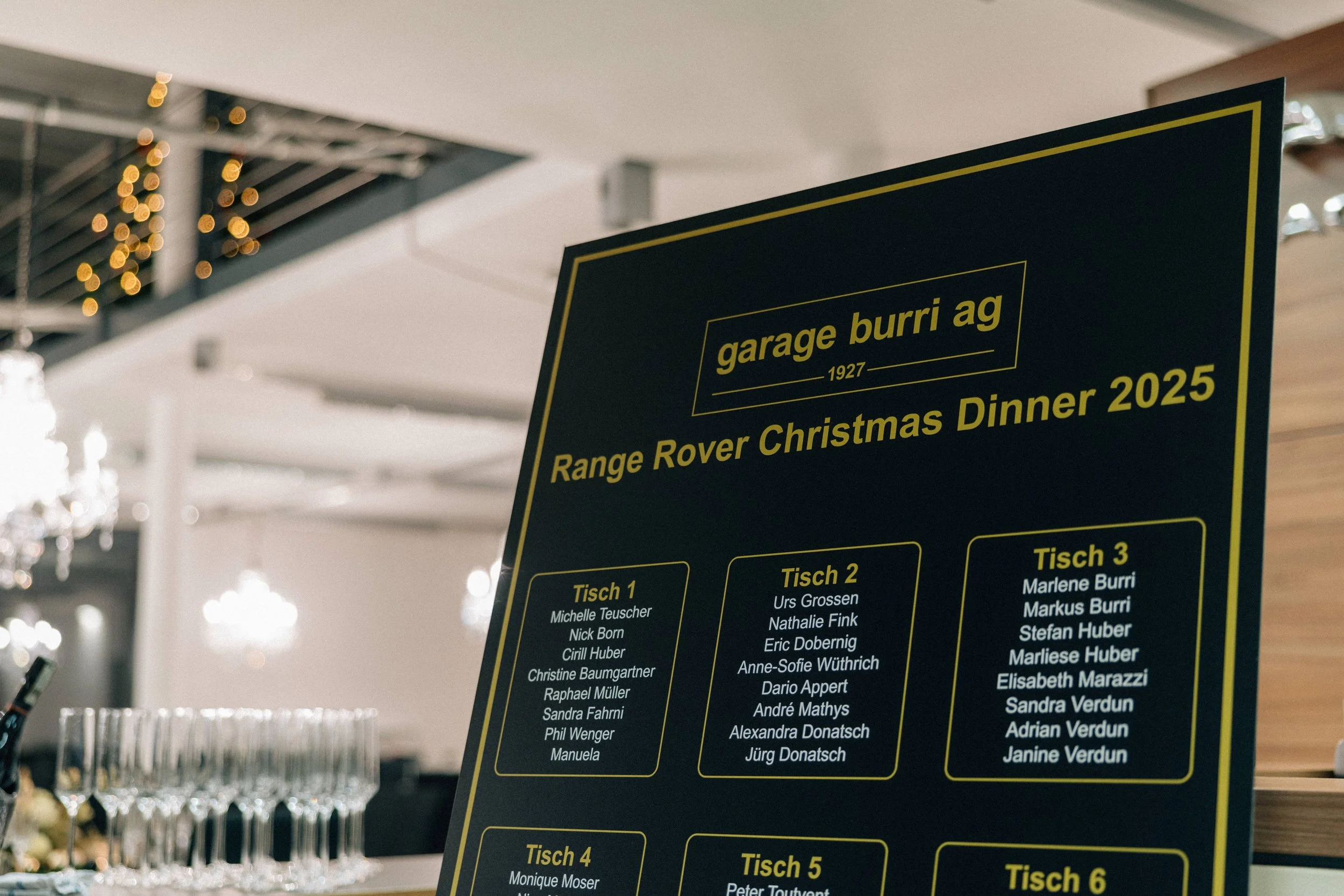 rangerover_christmas_burri_2025-9.jpg