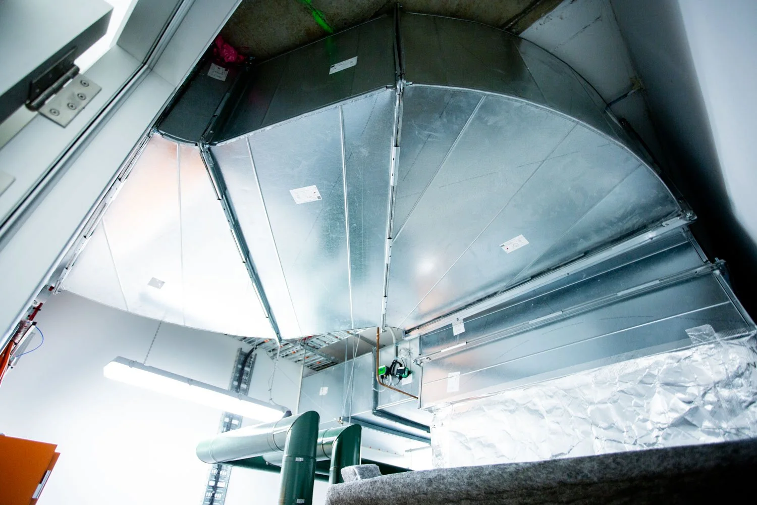 Gray-Bros-Air-Conditioning-Mechanical-Ventilation-hero