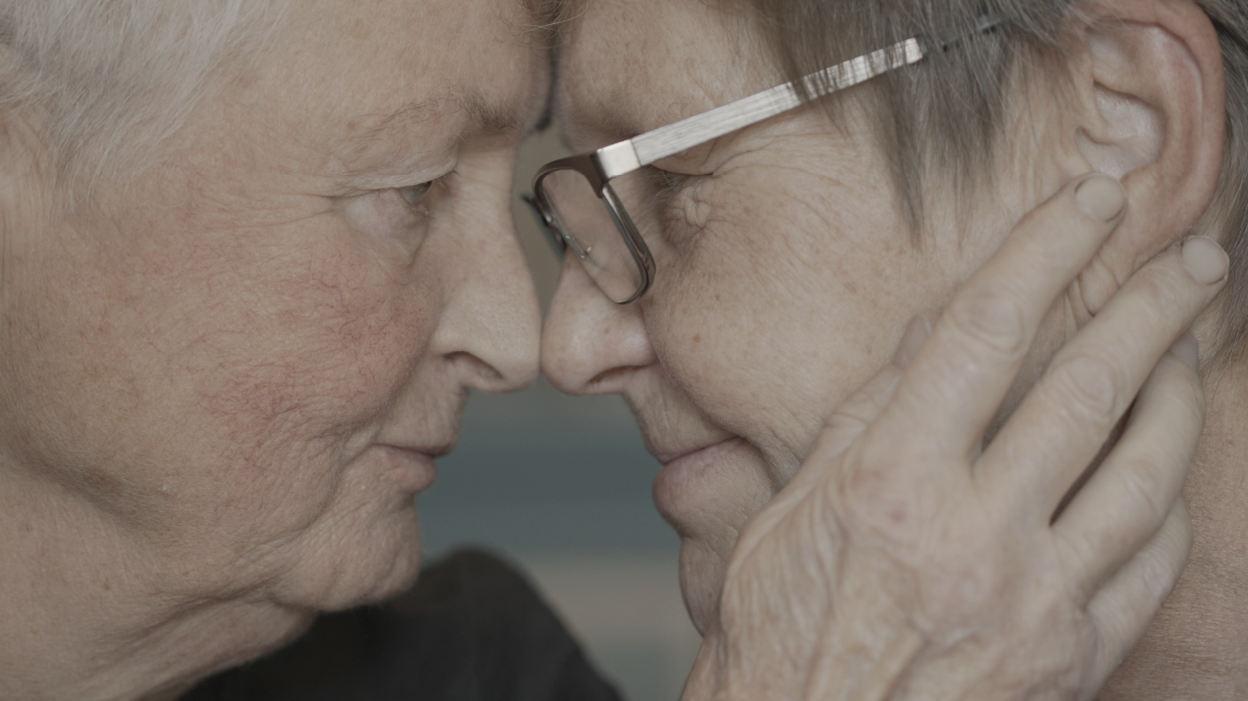 Lissu_Hillevi_gentle moment.png