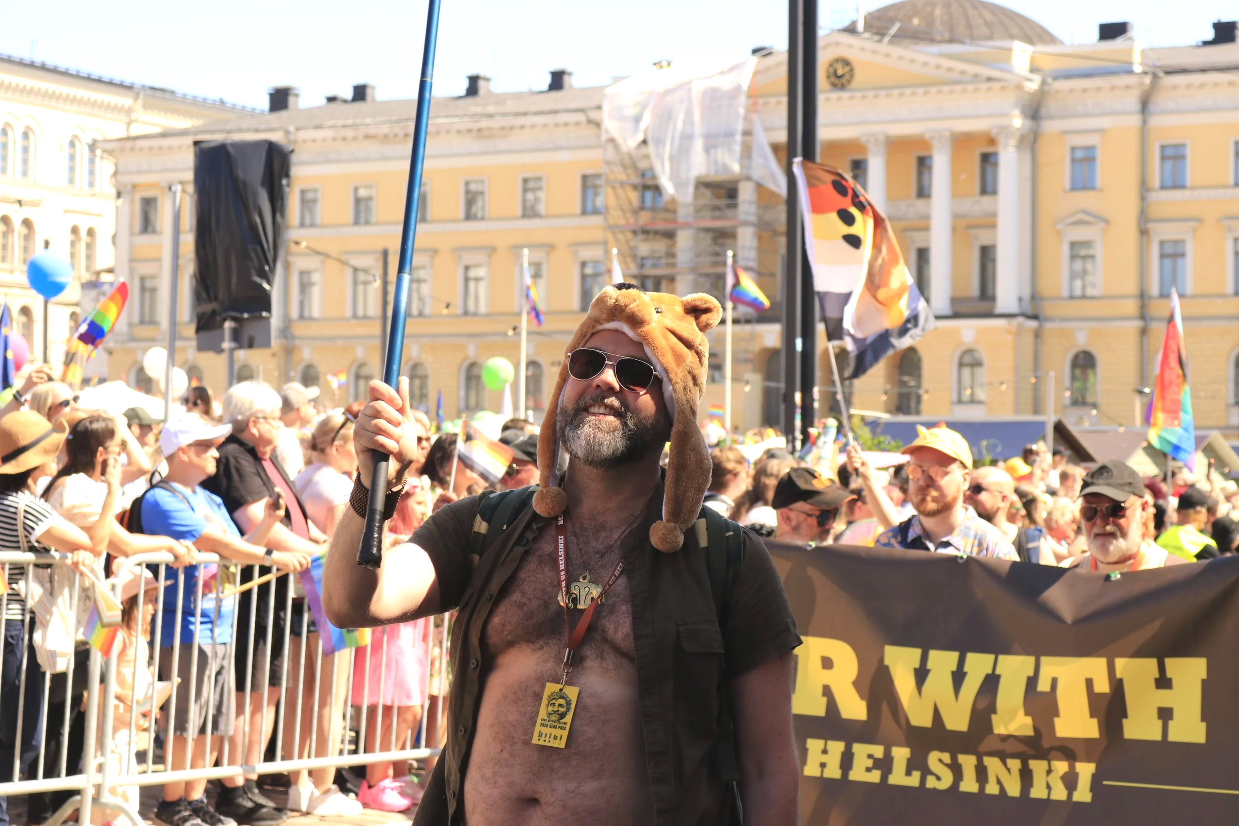 queerlandmedia.bearwithushelsinki1.png