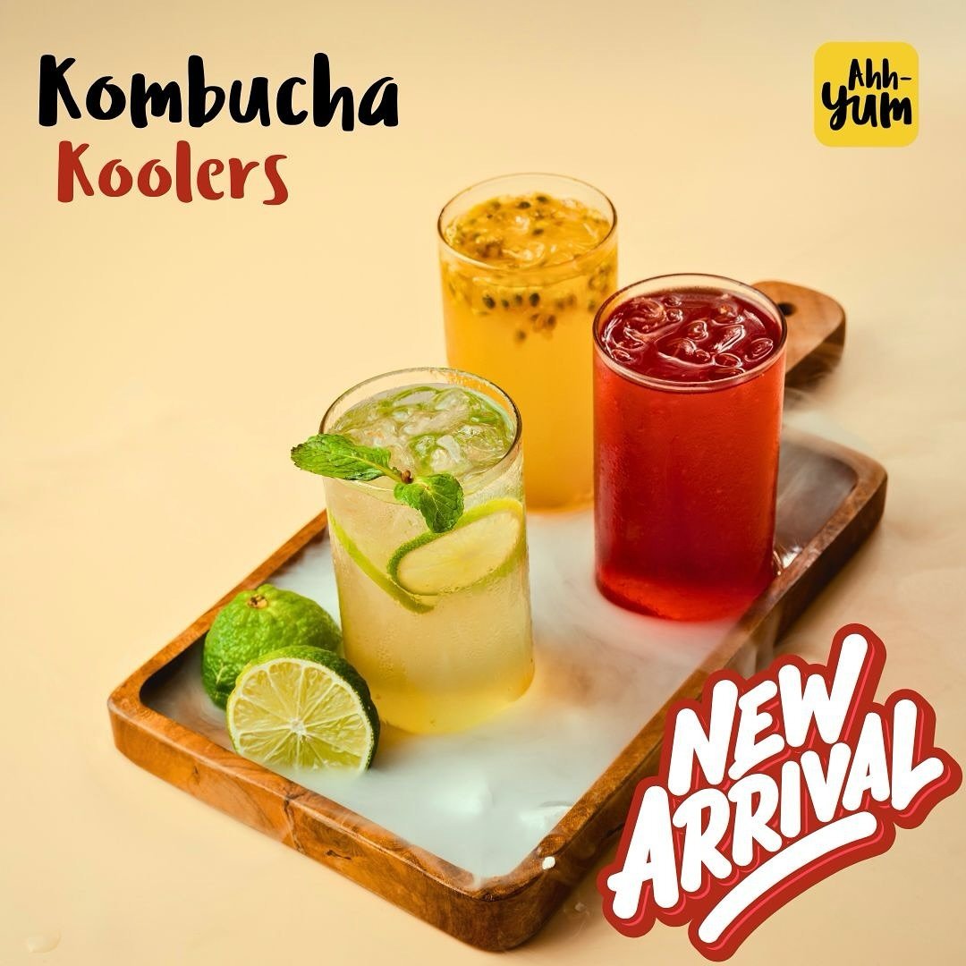 Sip, refresh, repeat! 🍹 
Our new Kombucha series is here at Ahh-Yum @ Bukit Tunku! 
Lime Mojito , Elderflower &amp; Passion, Green Tea, and Acai Berry &amp; Black Goji. Sparkle your day, naturally ✨ 

#ahhyum #kombucha #food #foodie #natural #kualal