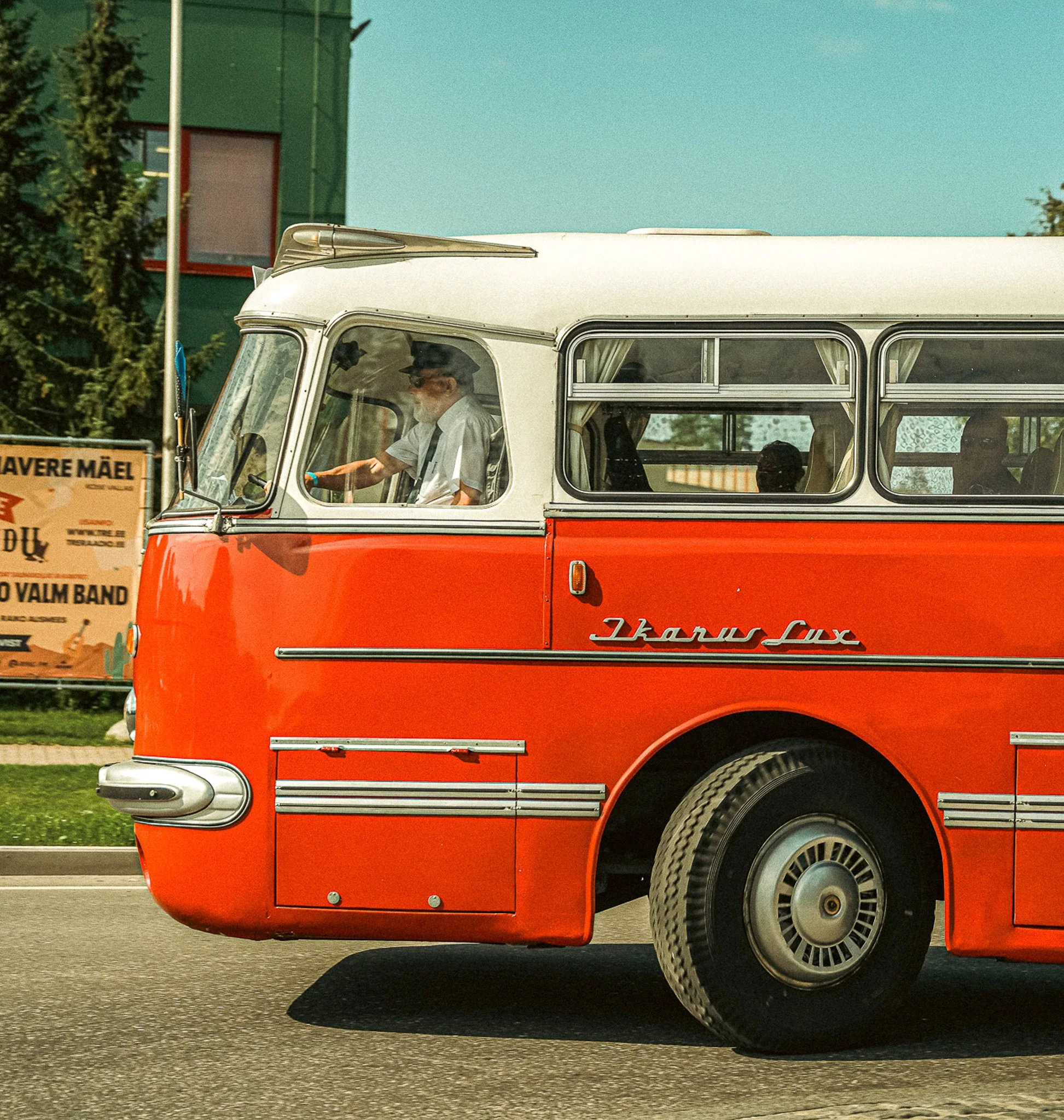 MLW02805-2-2.jpg