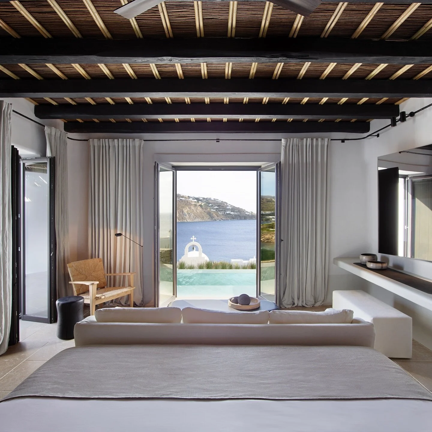 ✨Great to see @kalesmamykonos open its doors for the 2025 season &mdash; now with 19 stunning new rooms!

✨We had the most blissful stay here last May, and this thoughtful expansion only enhances the appeal of one of our favourite retreats on the isl