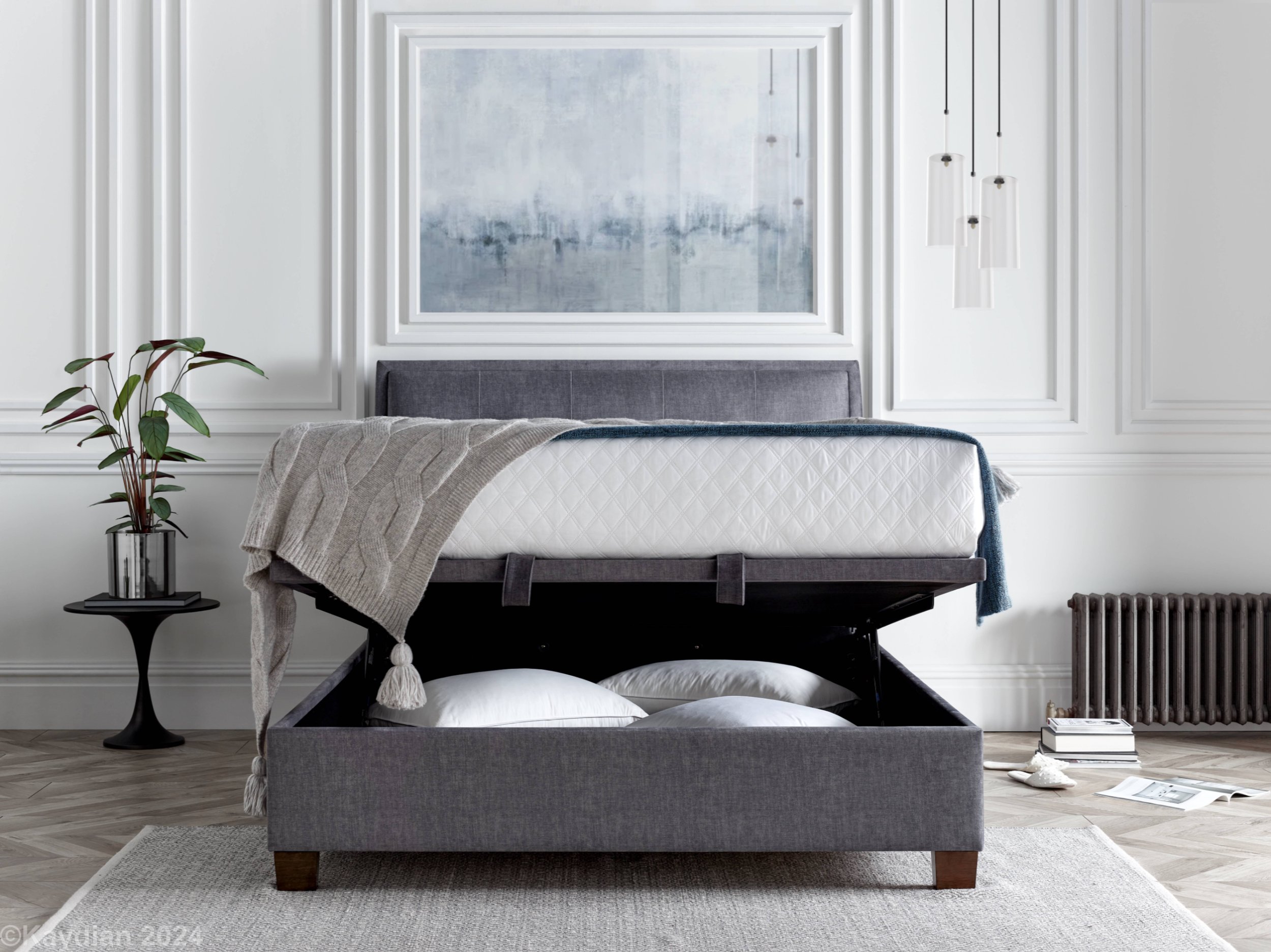 Accent Ottoman Vogue Grey open lifestyle.jpg