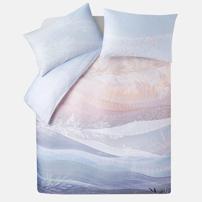 coastal-dawn-cut-out-bedding_front_3.webp