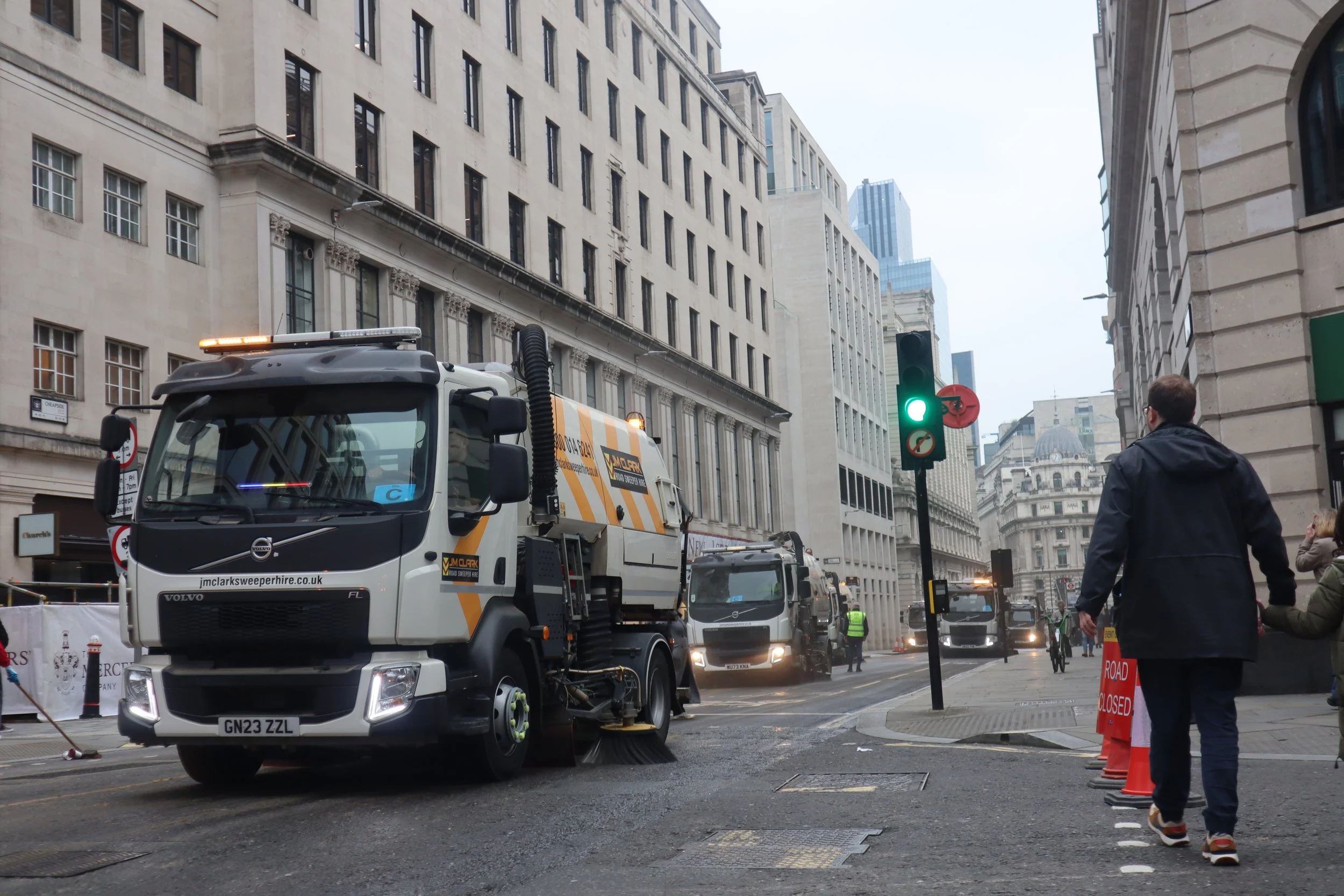 Emergency Road Sweeping Services: When and Why You Might Need Them