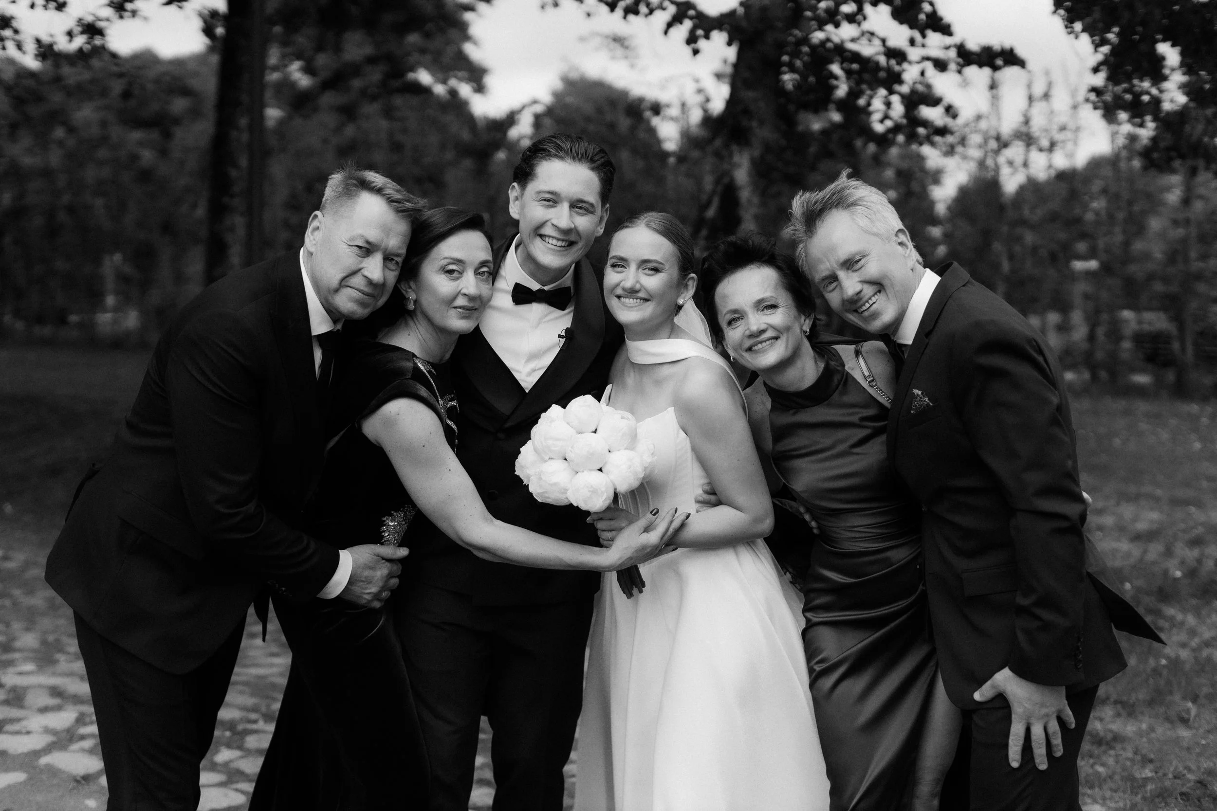 erikauphoto484bw.jpg
