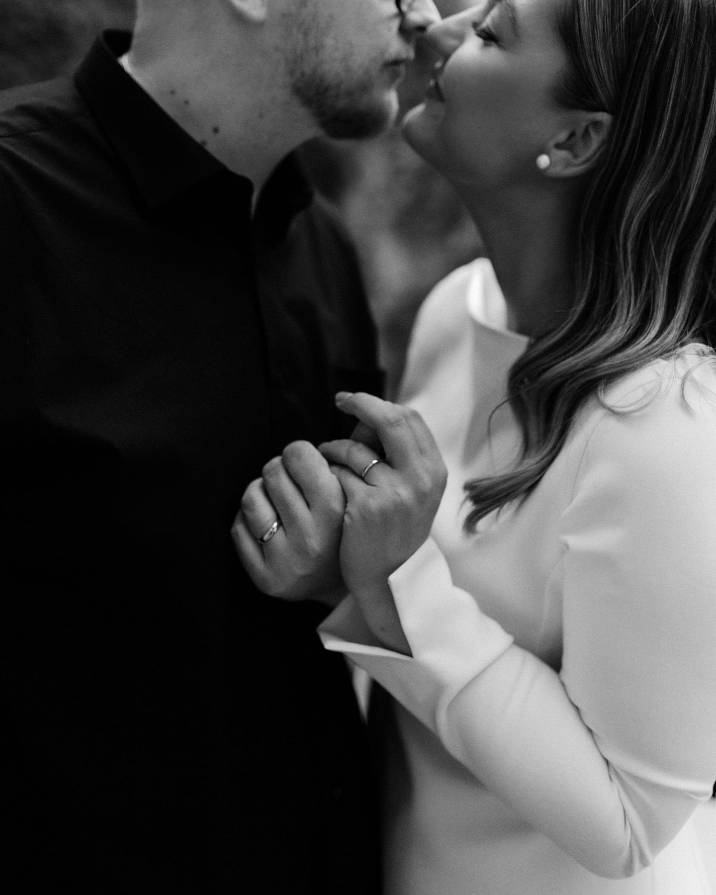 Two hearts - one story 💍💛

 #weddingphotography #photosession #photoshoot #weddingday #weddingdress #weddinginspiration #lovestory #photosession #fotografaslietuva #fotosesija #vestuves #vestuviufotografas #vestuviufotografaslietuvoje #weddingphoto