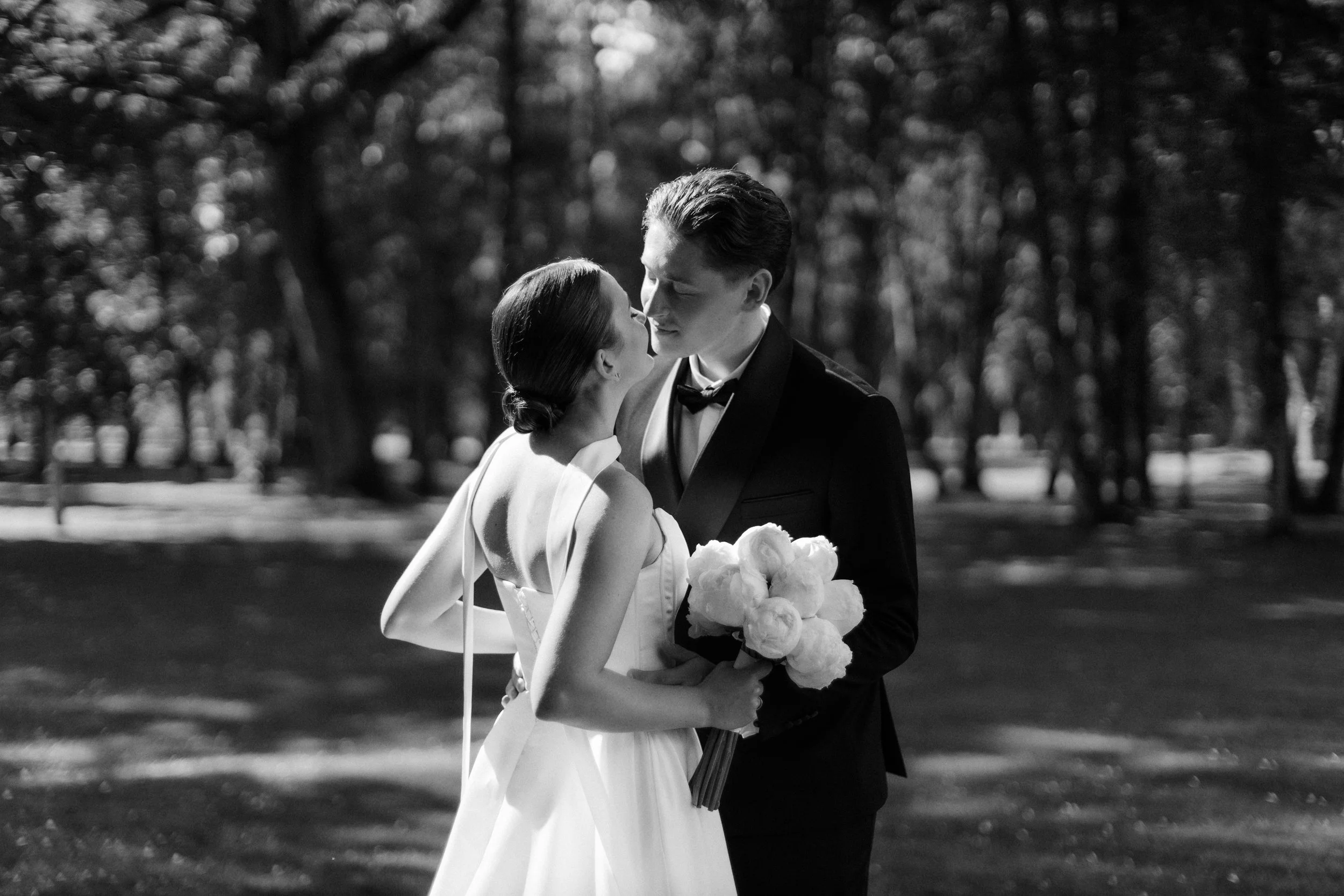 erikauphoto601bw.jpg