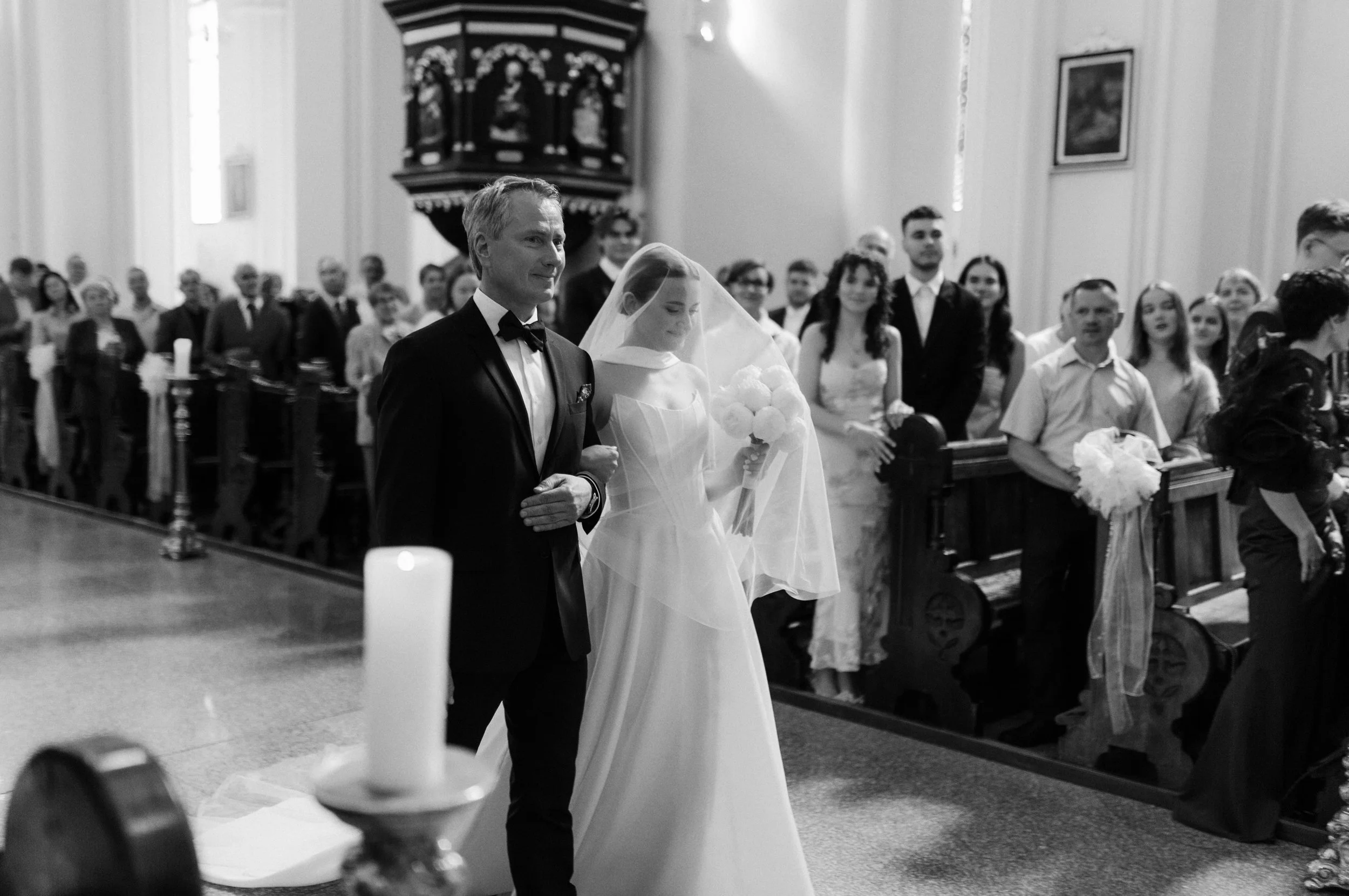 erikauphoto617bw.jpg