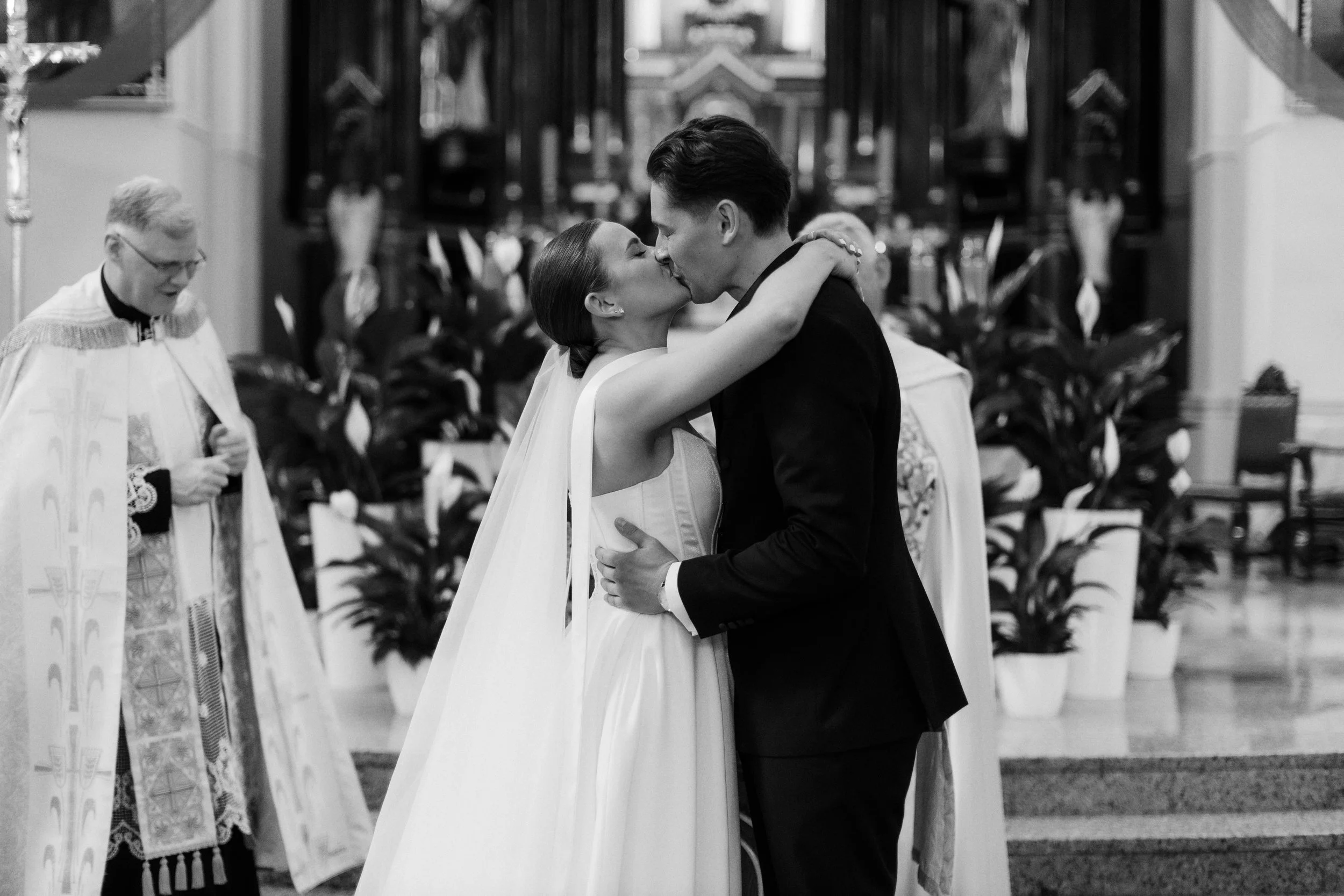 erikauphoto741bw.jpg