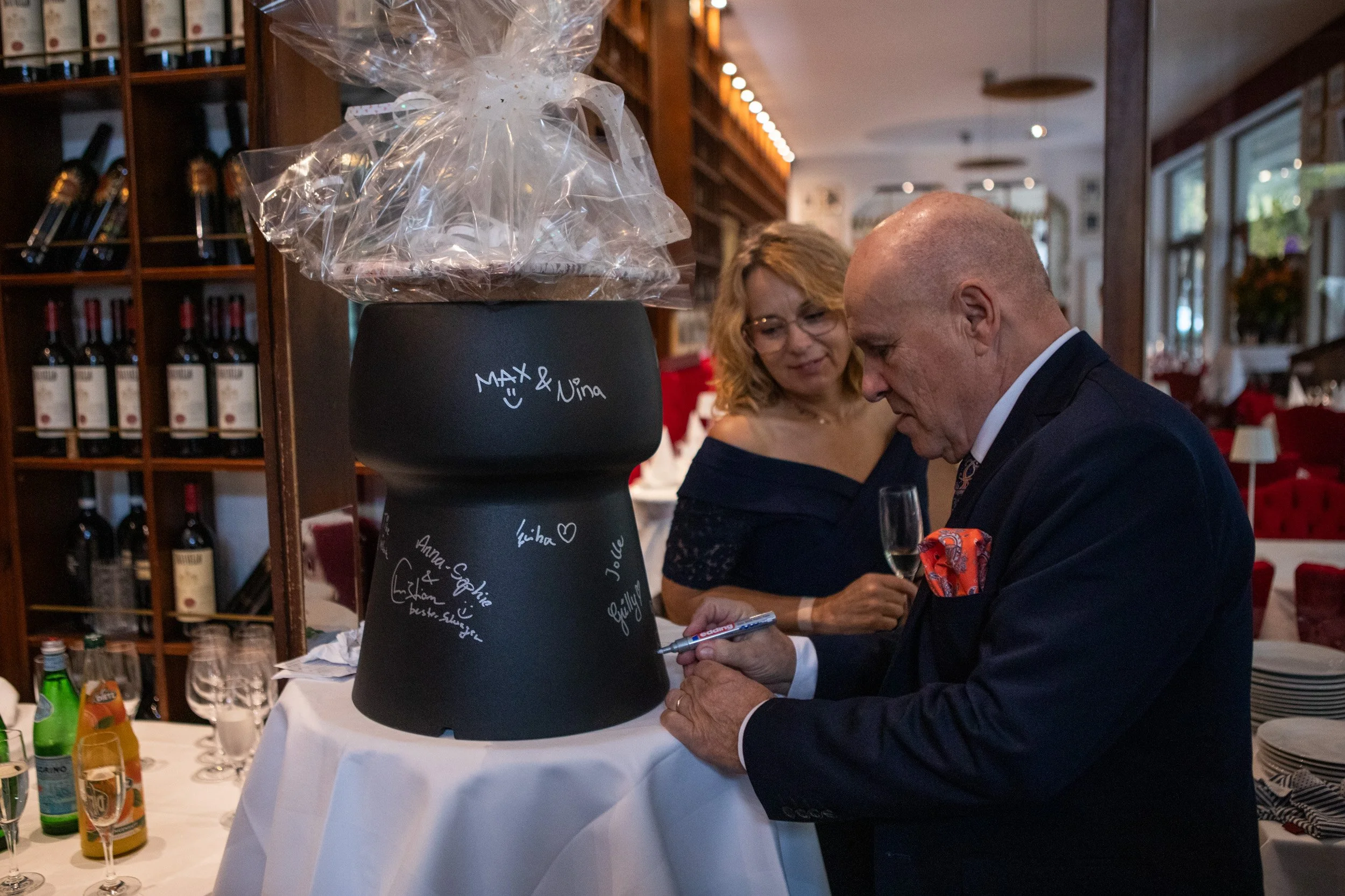 251025_Hochzeit_Charlotte_Sammy_350.jpg