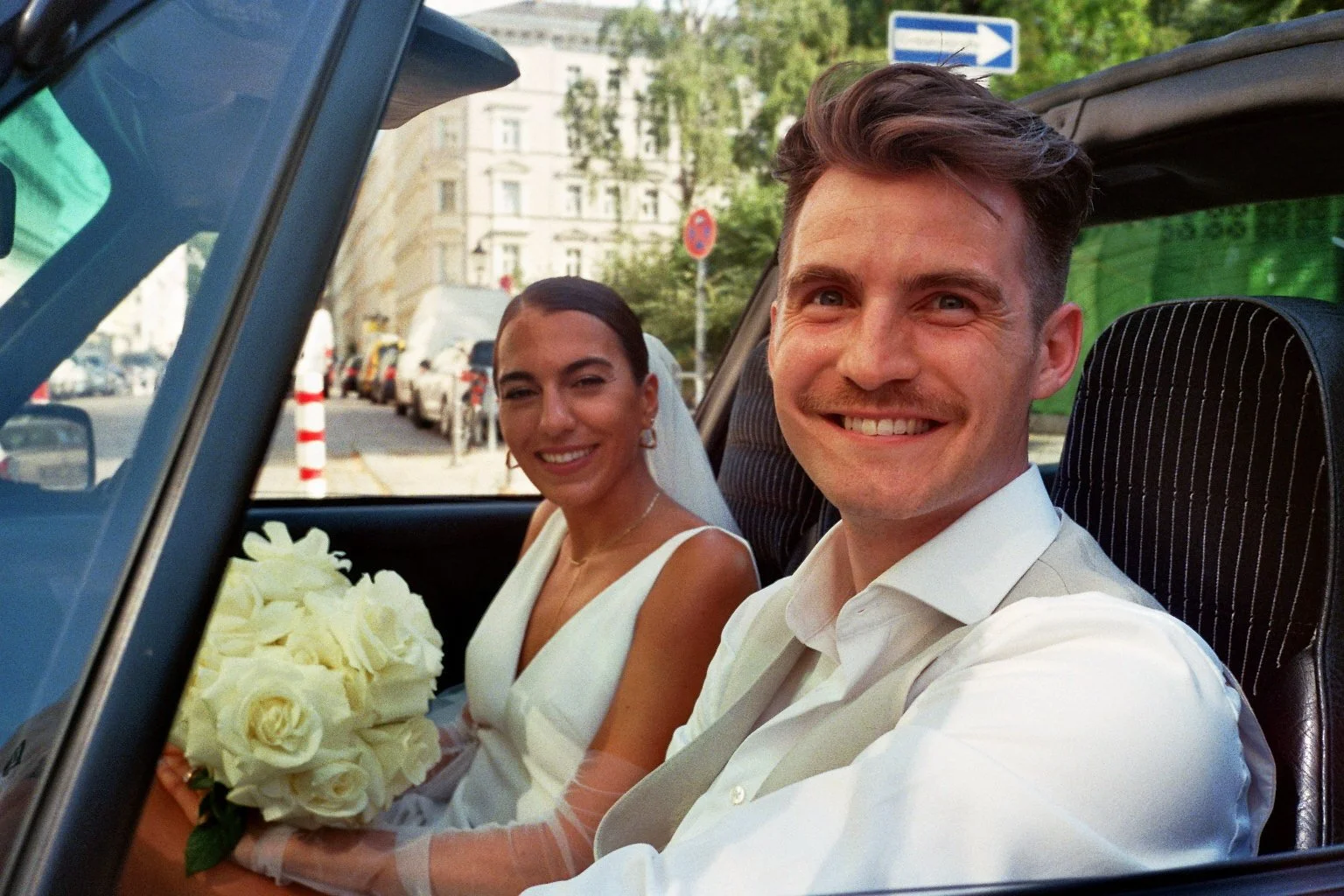 240907_Hochzeit_Guelsah_Julius_Analog_00009.jpg