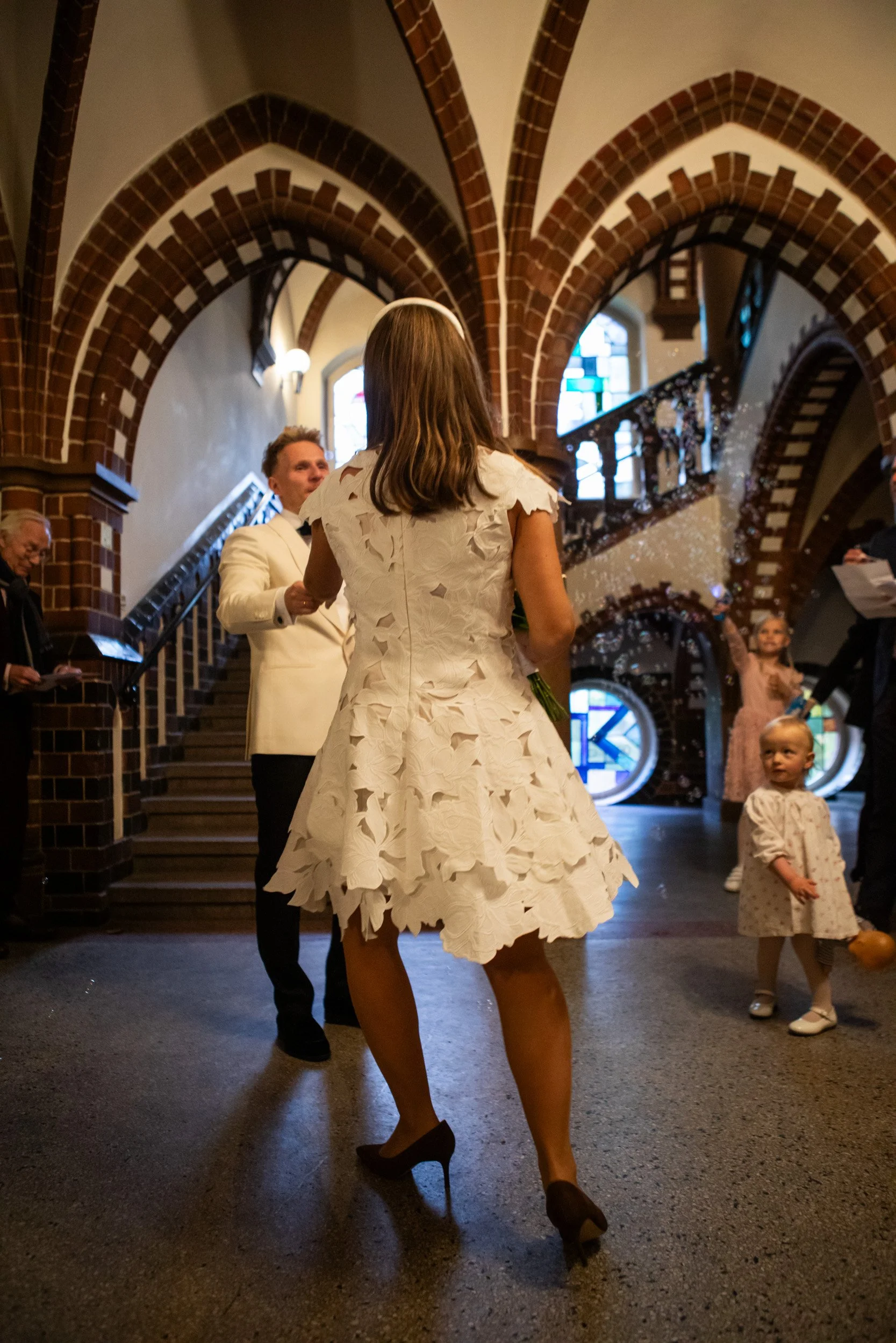 251025_Hochzeit_Charlotte_Sammy_239.jpg