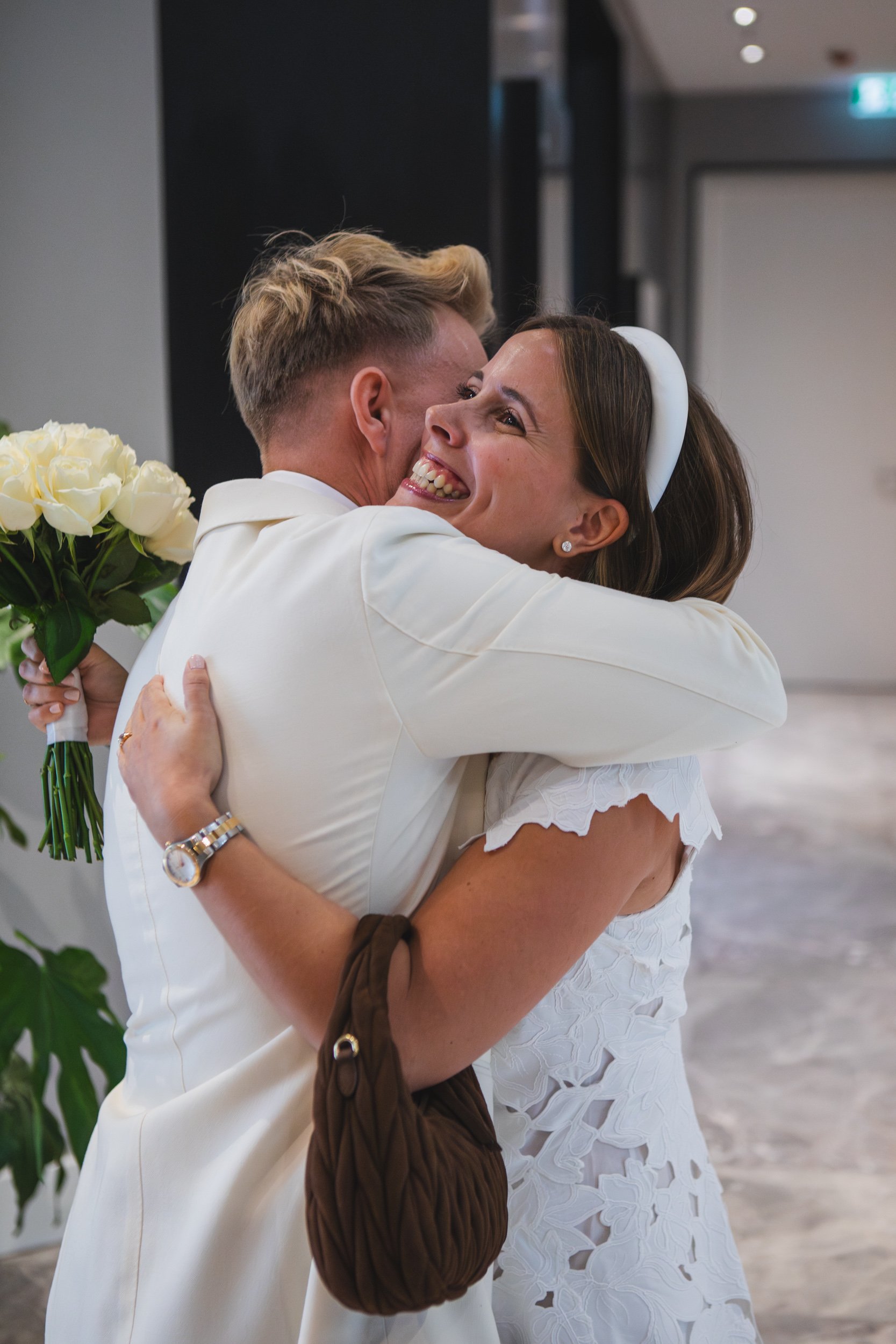 251025_Hochzeit_Charlotte_Sammy_025.jpg