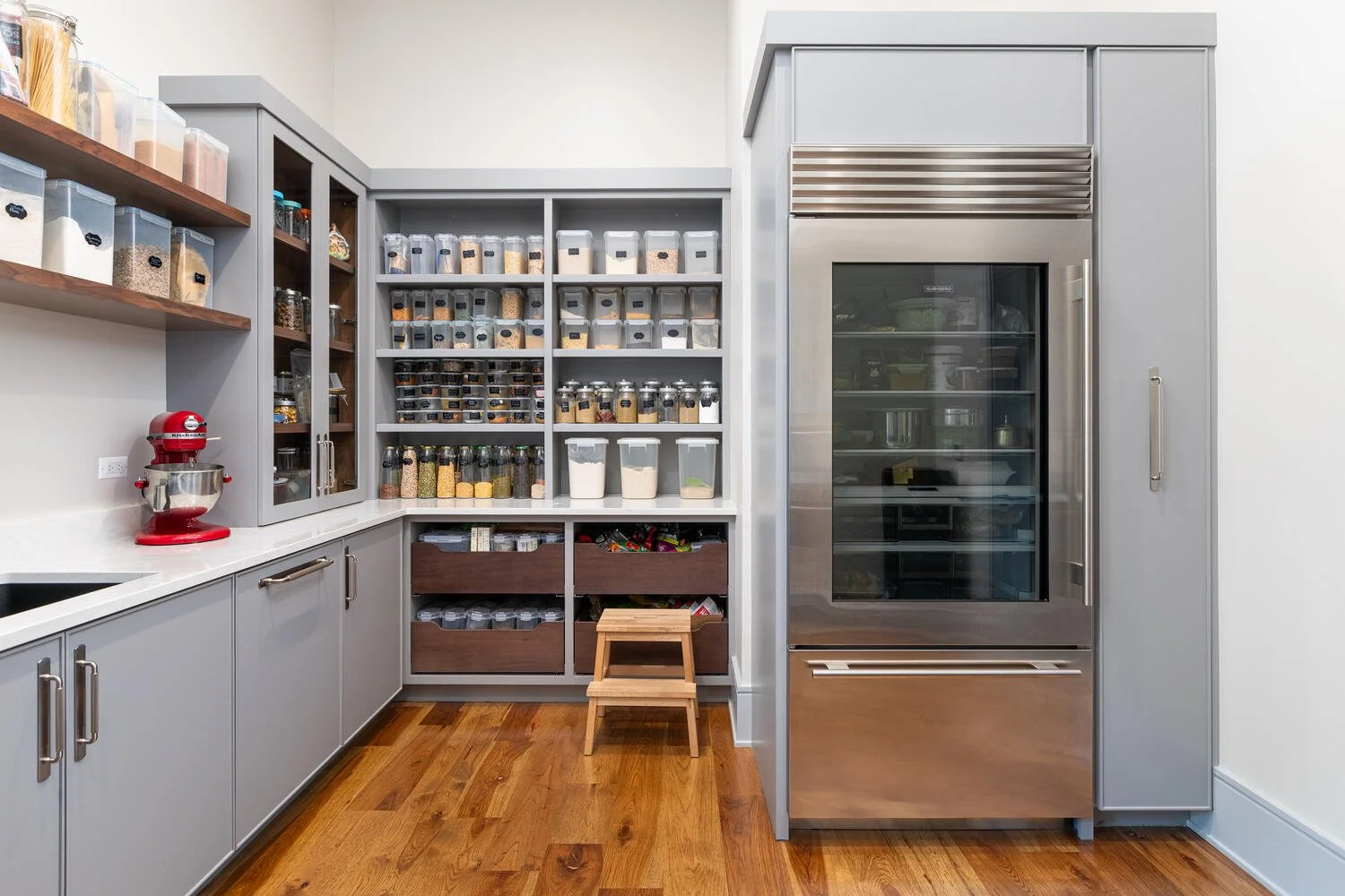 Elemental Forms - Naperville Custom Homes (High Res) (31).jpg