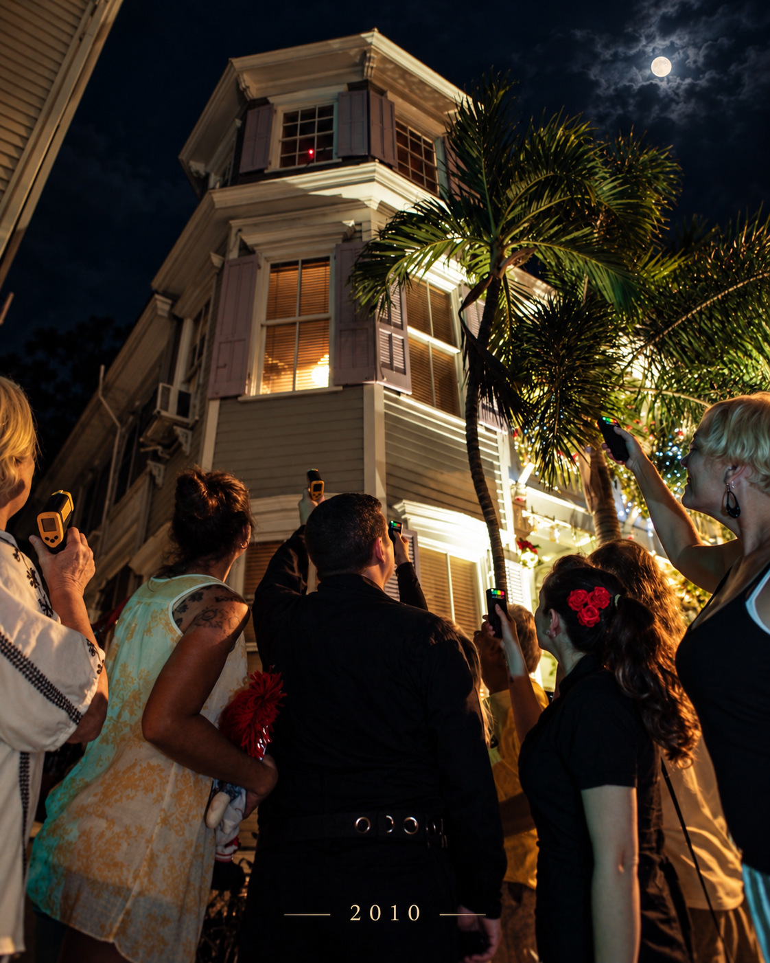 Guests using paranormal investigation equipment during David L. Sloan's Key West Ghost Hunt in 2010.