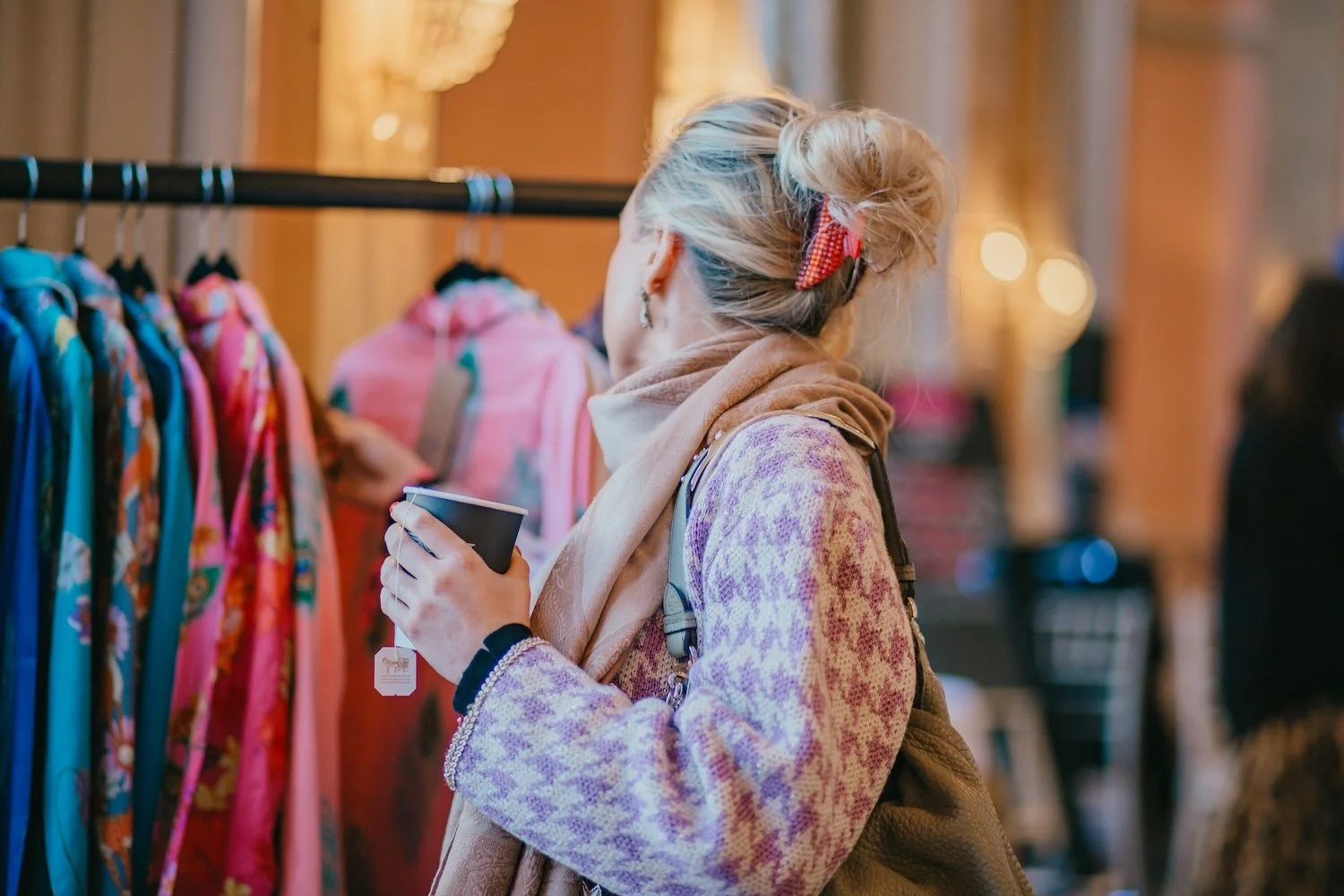 She's Electric x Genesis guest shoppingjpg.jpg