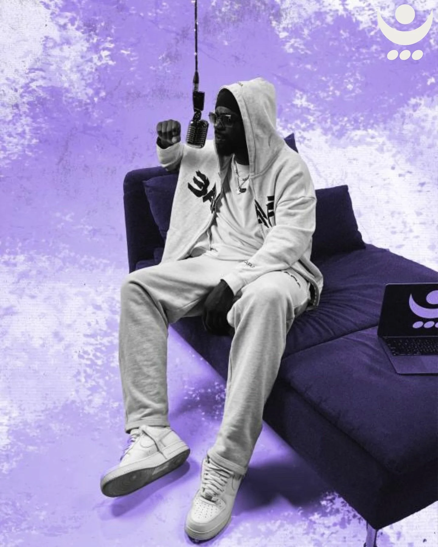 Bas&eacute; entre Caen et Paris, et d&rsquo;origine nig&eacute;rienne, @the_venicee allie l&rsquo;anglais et le fran&ccedil;ais dans un style qu&rsquo;il d&eacute;finit comme &ldquo;Wavery&rdquo;, titre de ses deux albums.

Lors de notre entrevue, Th