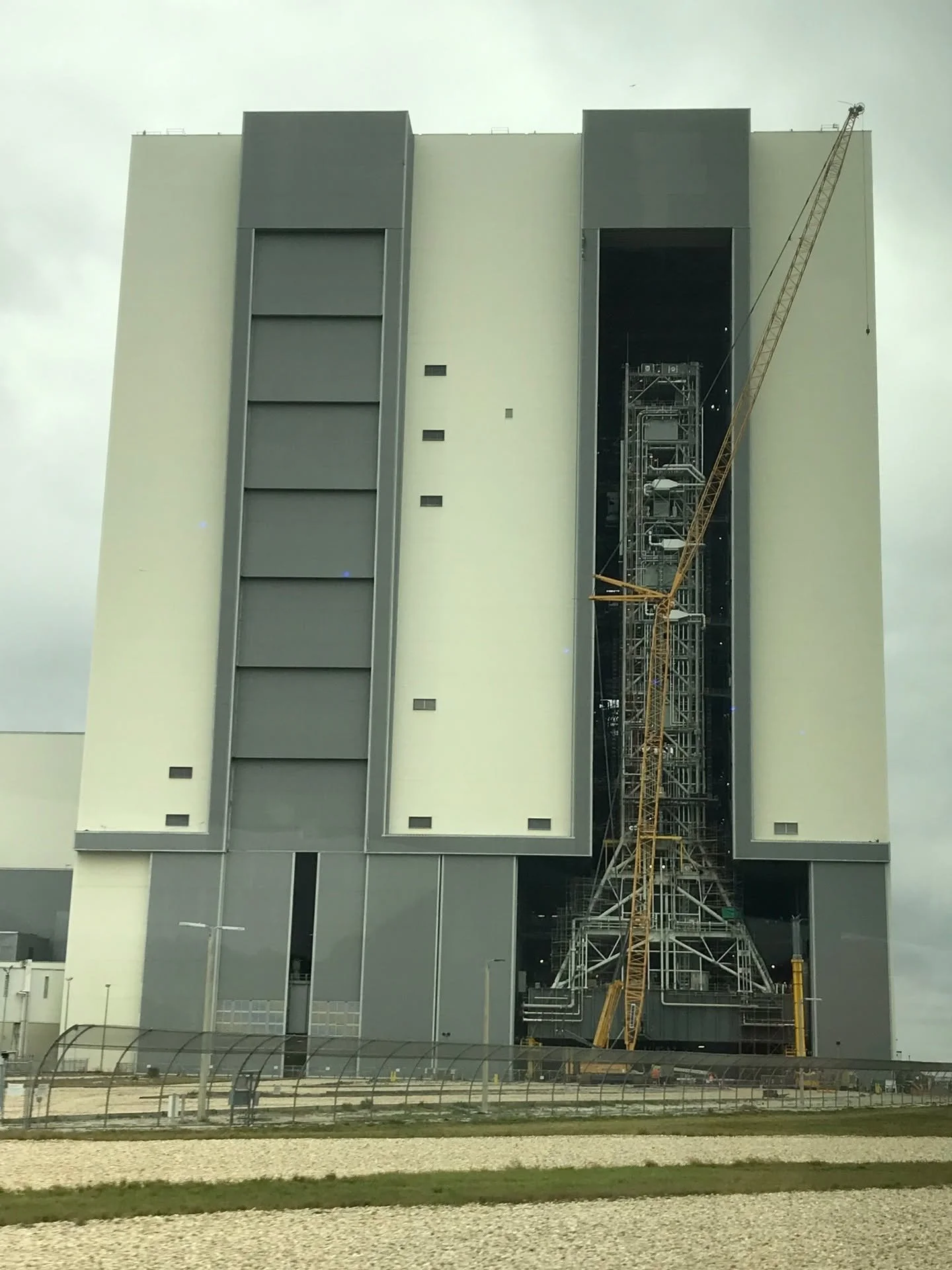When NASA Opens a Door...

If you've ever been lucky enough to visit @nasa&rsquo;s Kennedy Space Center, you might&rsquo;ve seen one of the largest doors on the planet - wide open to the sky, as I did during a trip in March 2019.

Standing at over 45