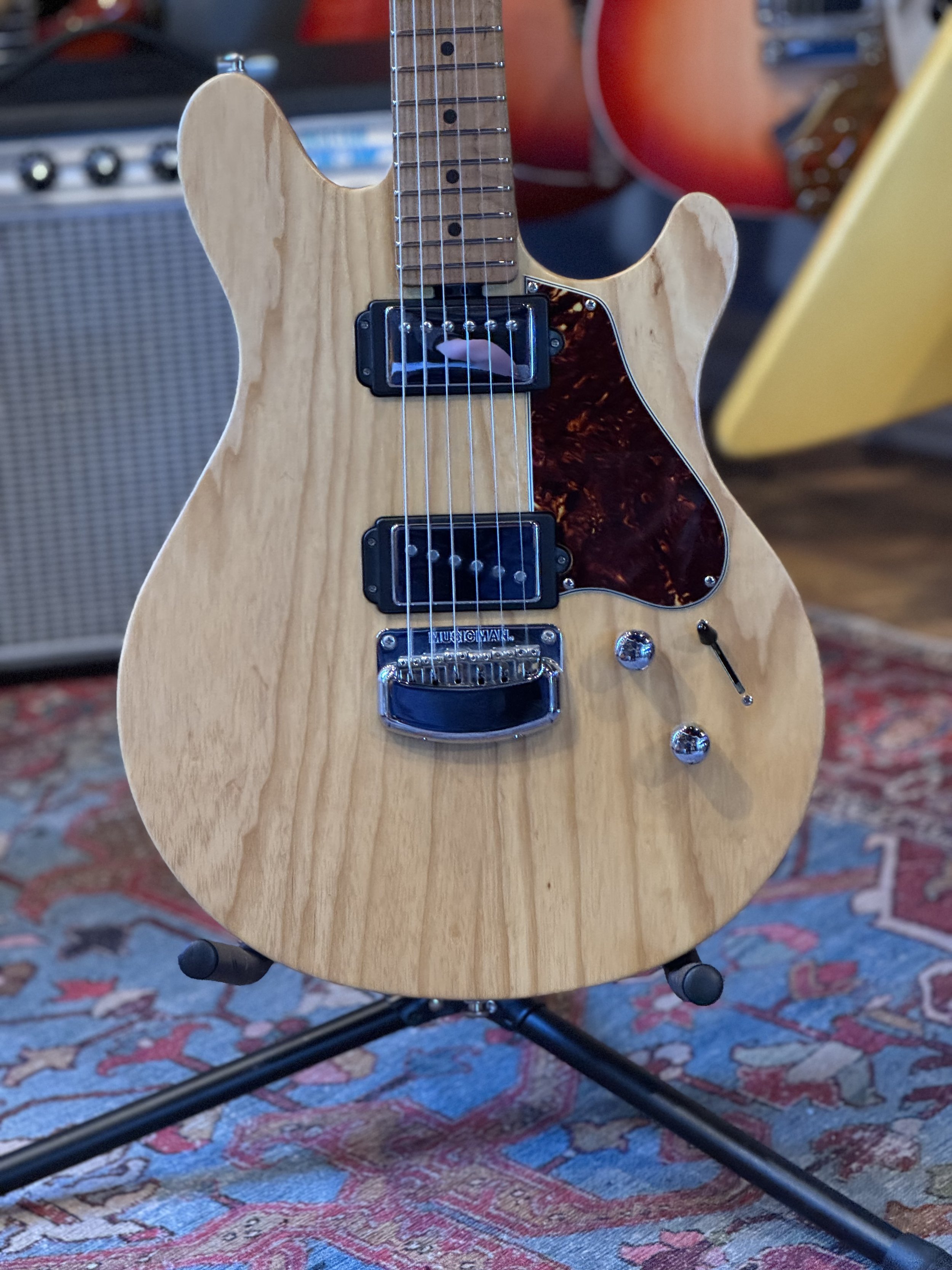 Ernie Ball Music Man James Valentine Signature Satin Natural 2017