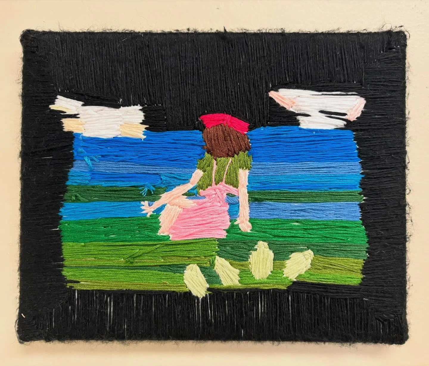 &ldquo;Girl overlooking the sea&rdquo;
Embroidery by Gail H

#embroidery #art #idd