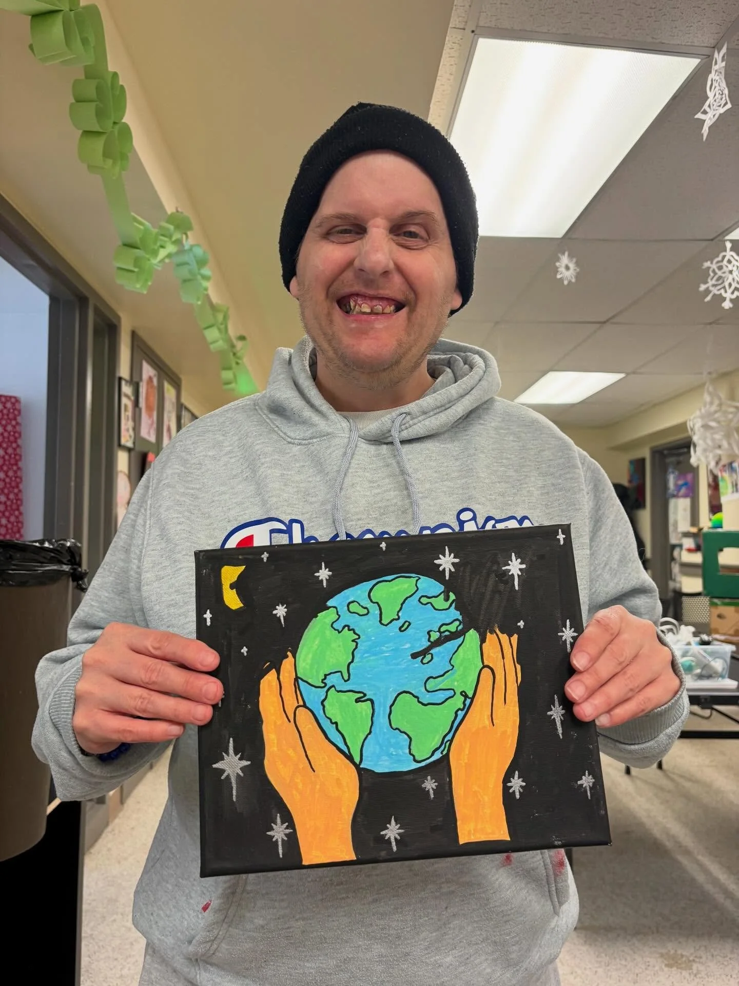 Painting is fun! Billy Jack colored the world on canvas with Posca paint markers. Liana had fun finger painting 👩🏻&zwj;🎨

#painting #art #posca #idd #coloring #fingerpainting #sensory