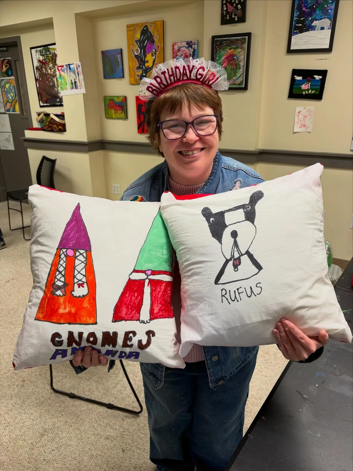 MC designed these pillows for her friends Amanda and Jen! Birthday girl giving back 🎈

#art #gnome #dogportrait #petportrait #homemade #cat #pillow #homemade #sewing