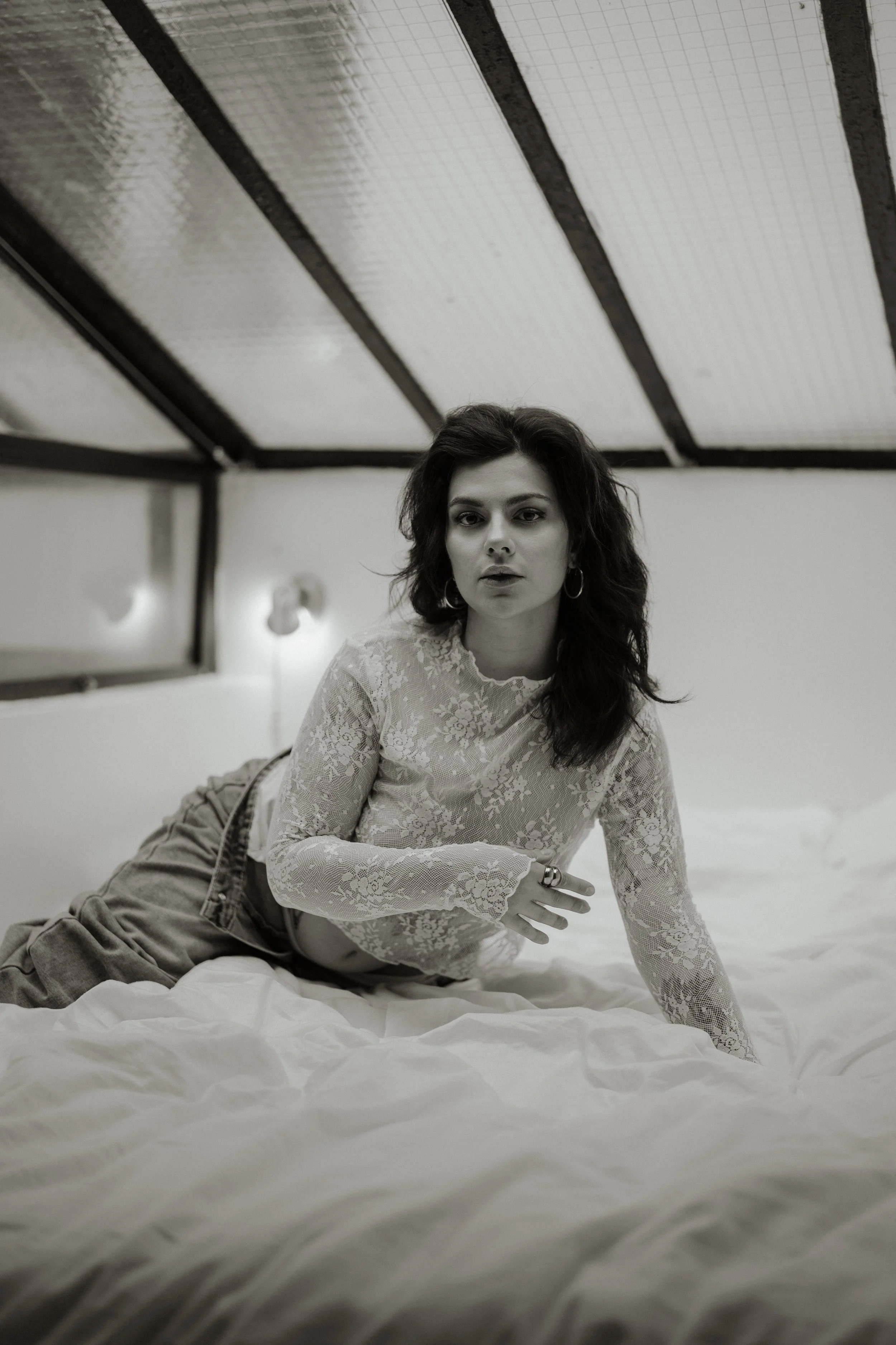 noemie-shooting-loft-paris-photographe-sacha-ernadote-20.jpg