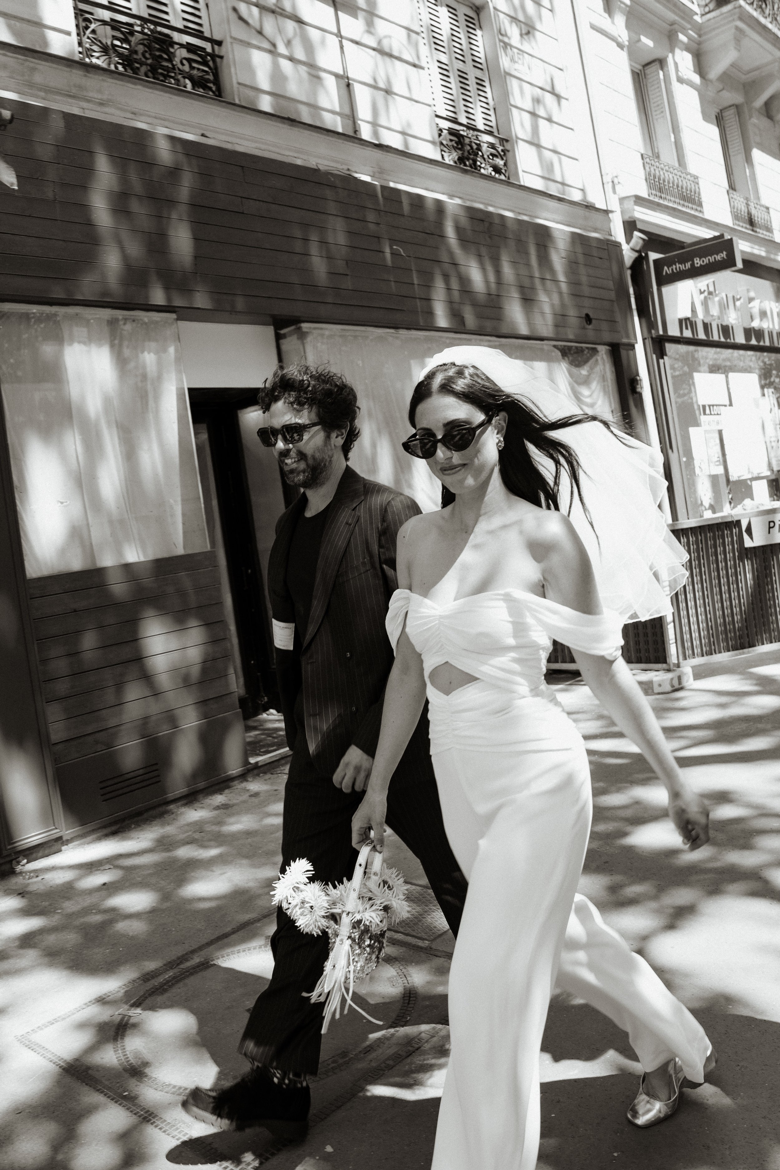 mariage-leonie-et-jules-mairie-du-11-paris-photographe-sacha-ernadote-18.jpg
