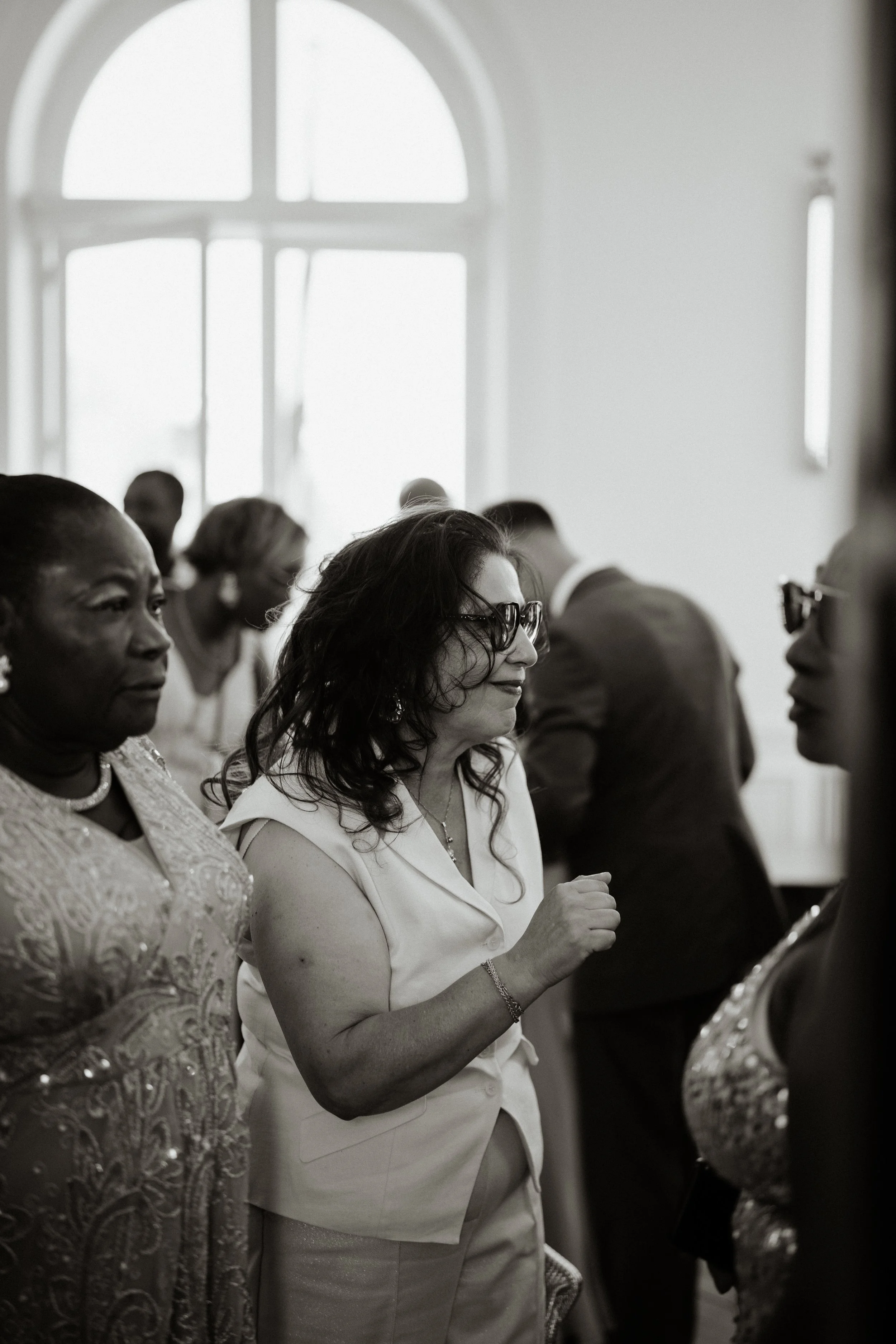 mariage-civil-mairie-fontenay-aux-roses-fatiha-beric-photographe-sacha-ernadote-111.jpg