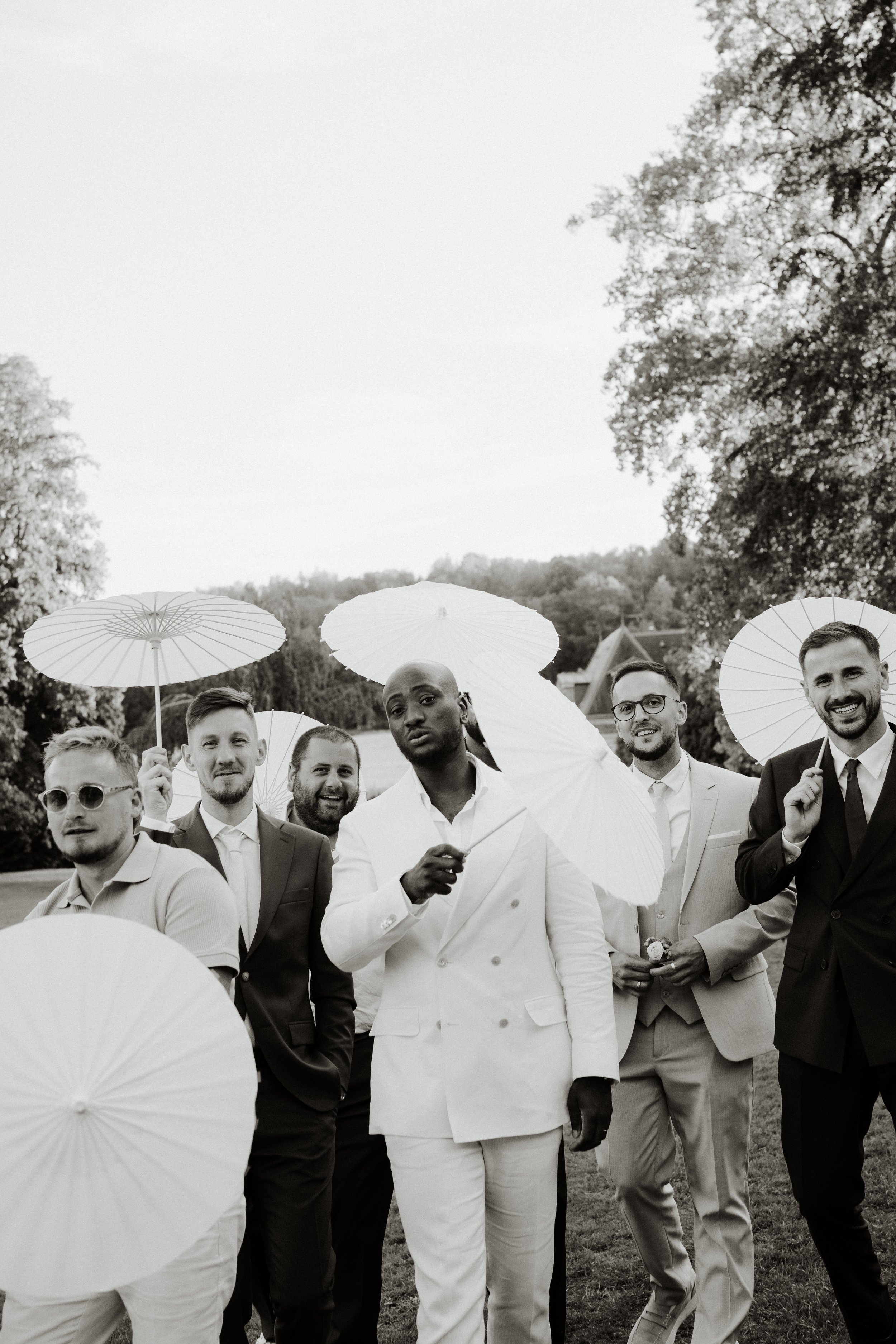 cocktail-mariage-laique-chateau-normandie-fatiha-beric-photographe-sacha-ernadote-161.jpg