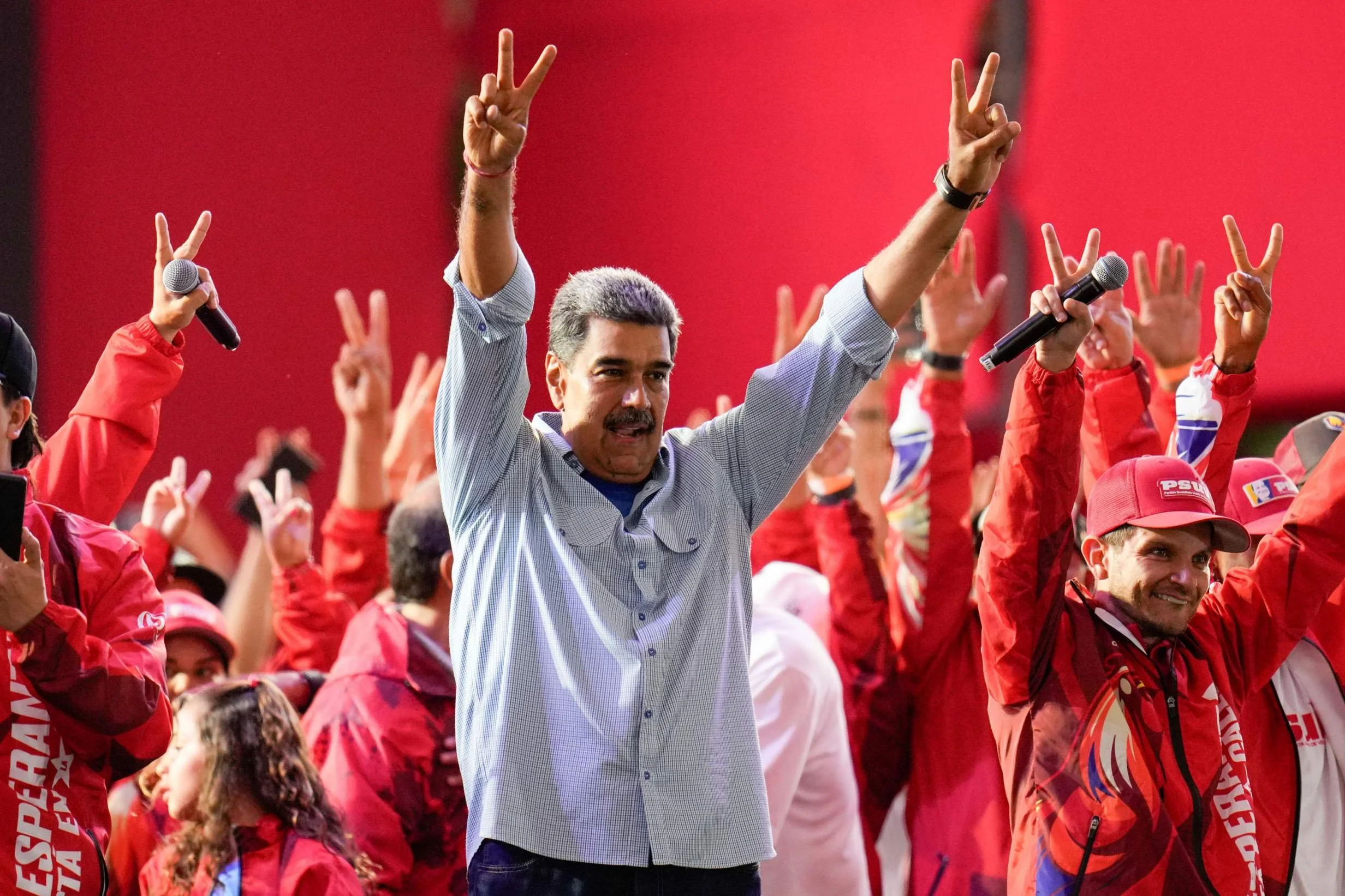 FREE MADURO!  Kidnapping &amp; Regime Change Wars Are NOT What Americans Voted For
