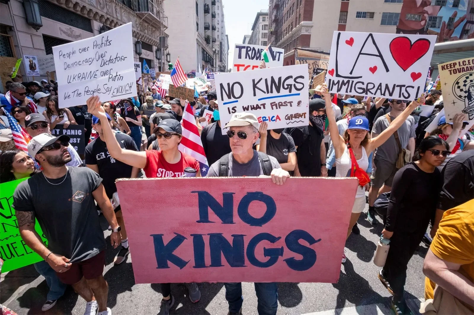 “NO KINGS” - Anatomy of False Opposition