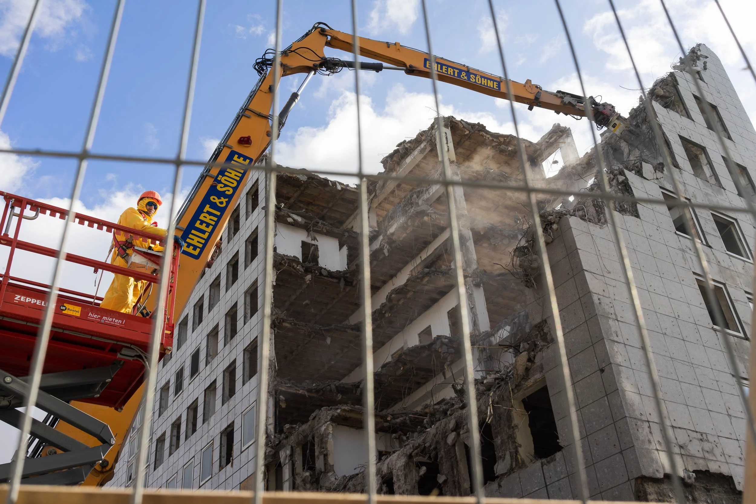 Abrissarbeiten Industriegebäude Hamburg
