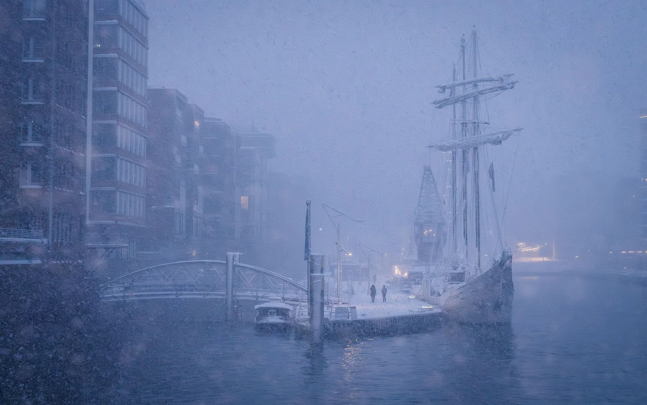 08614-Havencity-Schnee-Nebel-Kunstdrucke-wandbilder-Hamburg-Foto.JPG
