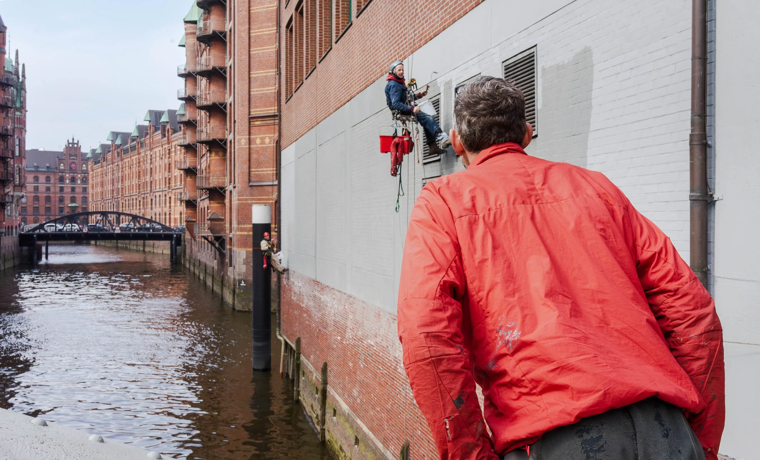 DSC00629-Höhenarbeiter Spezialgebiet_ Fassadenanstriche.JPG