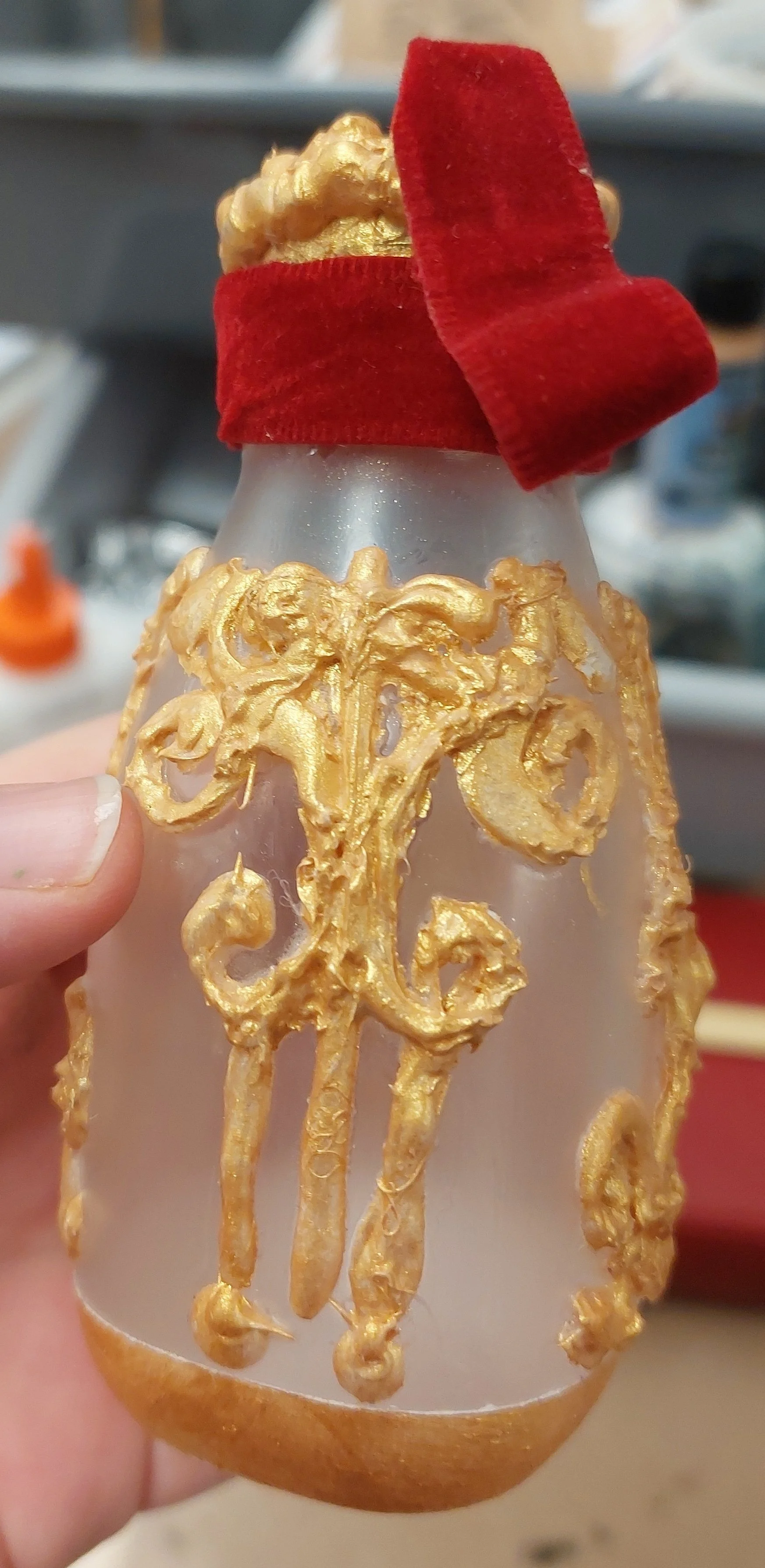 Poison bottle reverse side. The bottle was frosted with a thin coat of ModgePodge Hard Coat and the bottom 1/2" was painted gold.