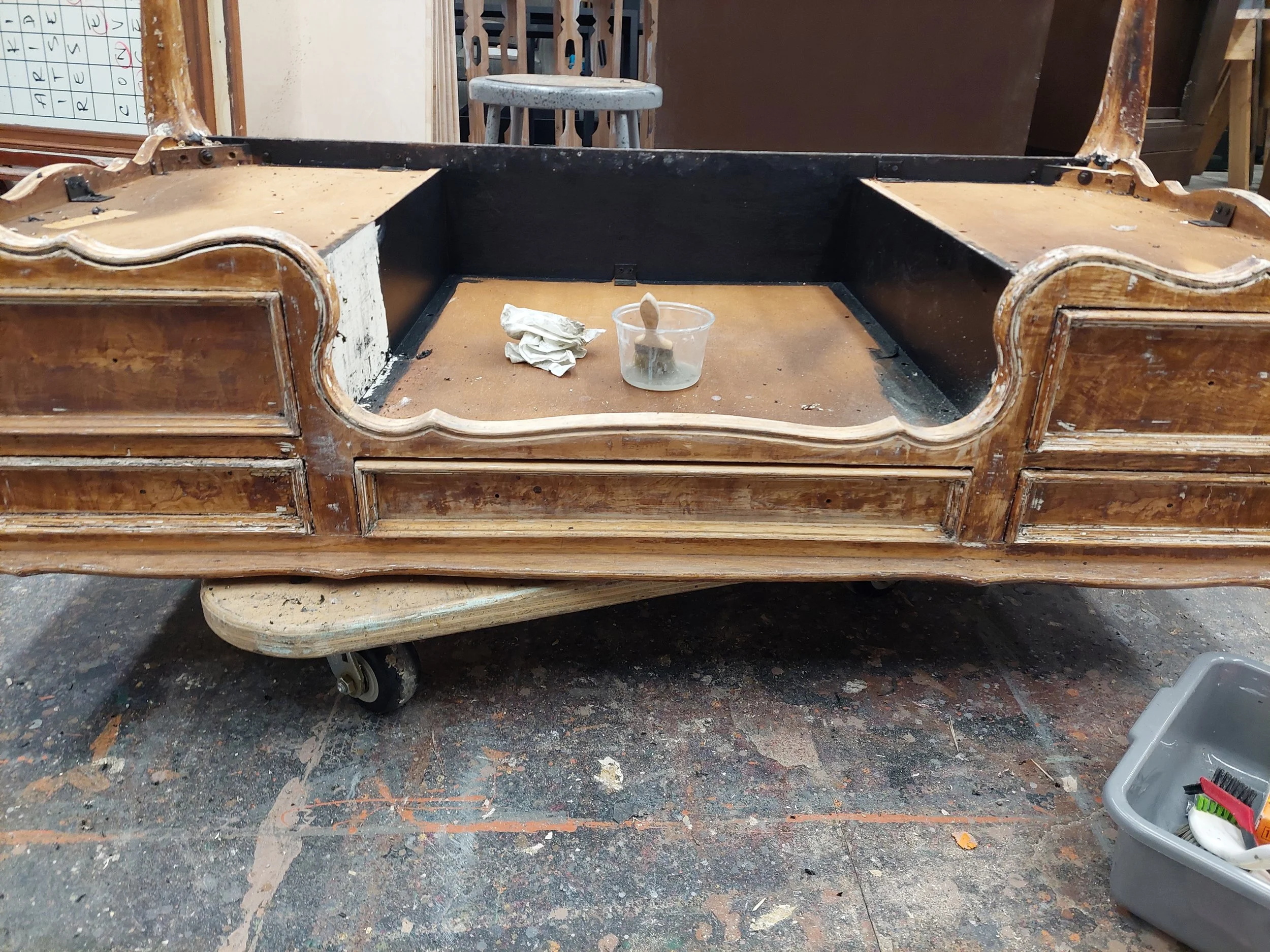 End of Day 4. Gently getting into the edges of the drawers with a small pallet knife and wire bristle brush. This was the most time consuming step as the cracks/decorative elements of the drawer fronts were very small. Going back over with a ScotchBr