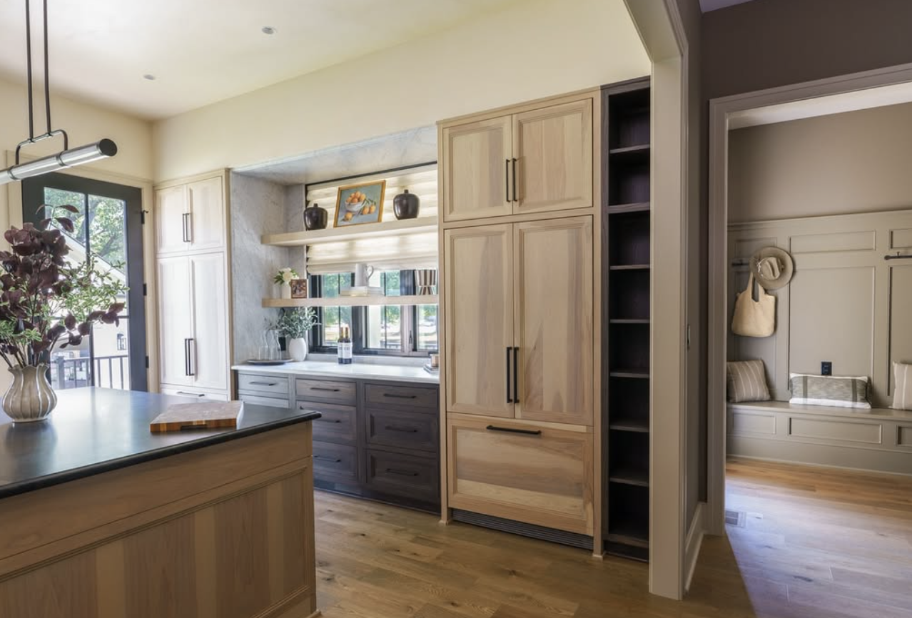 Featured Home | Homearama 2025 | Louisville Design-Build
Designed and built by Twin Spires Construction & Remodeling, this custom home reflects our commitment to luxury residential design, quality construction, and timeless architectural style in Lou