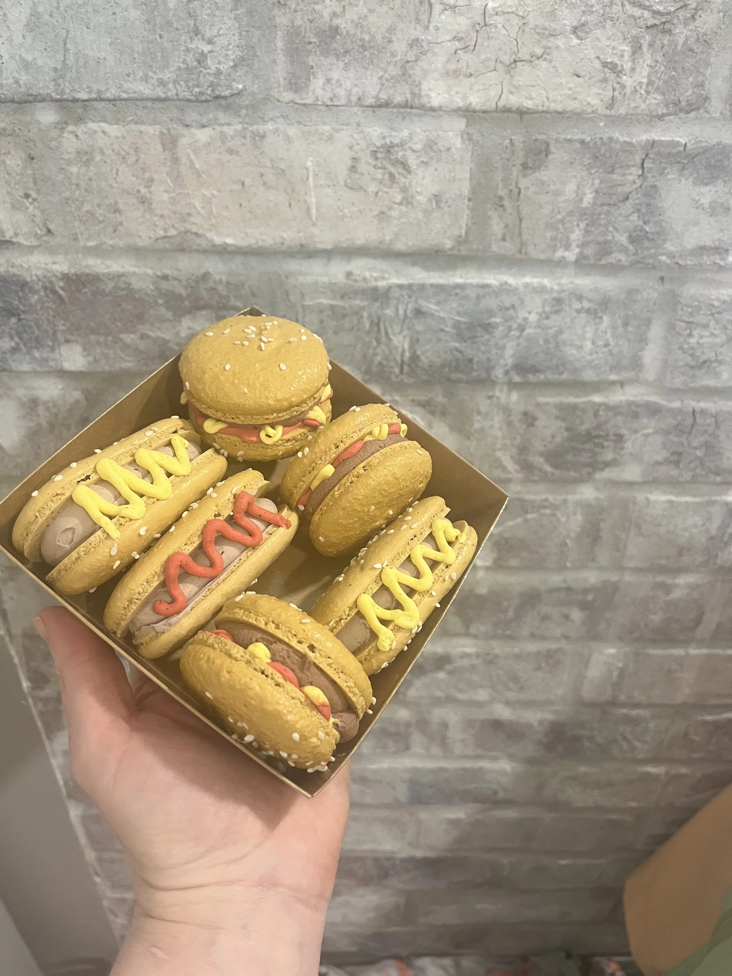 Father's Day Macaron Box